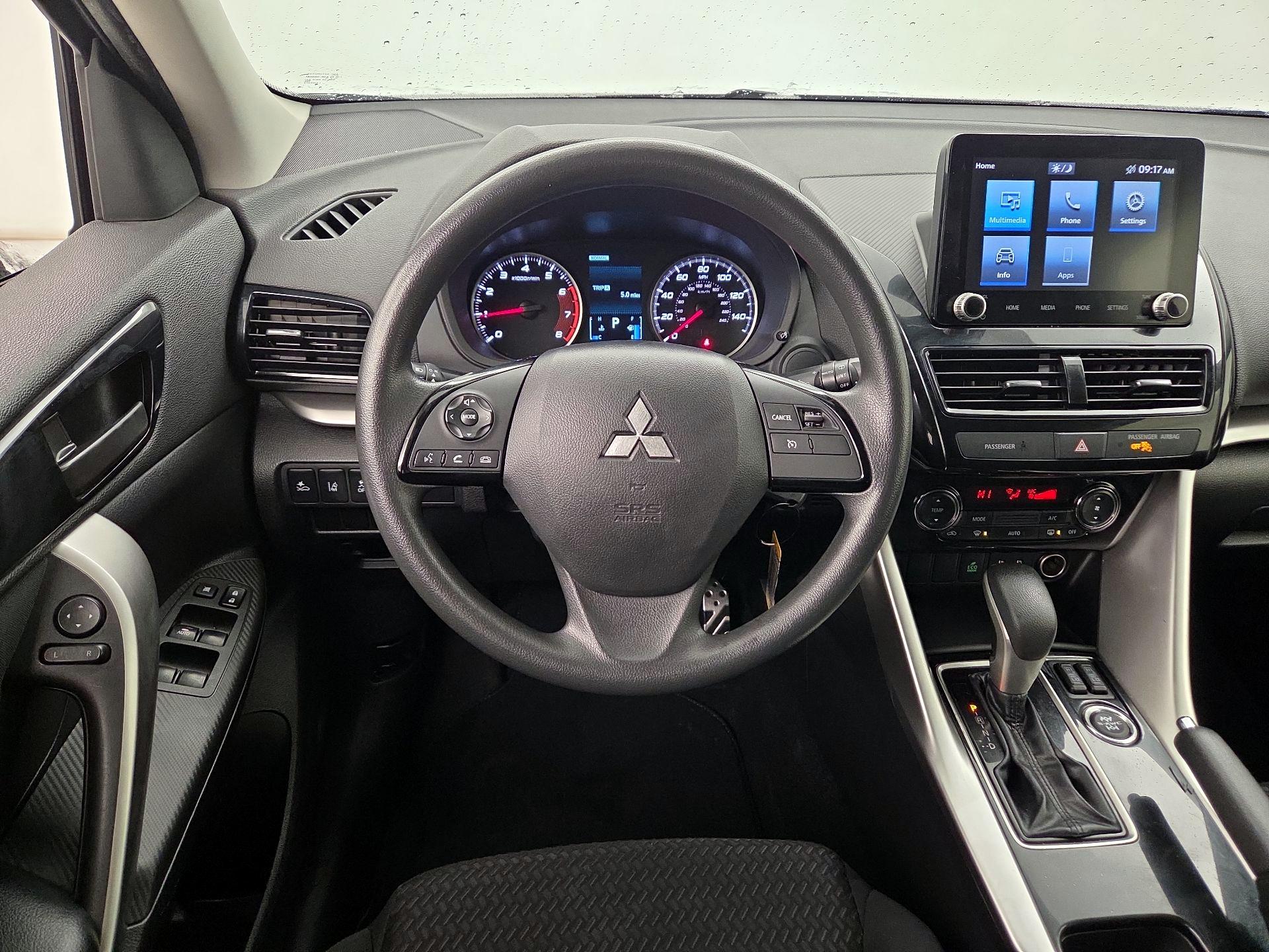 Thumbnail: 2022 Mitsubishi Eclipse Cross - 10