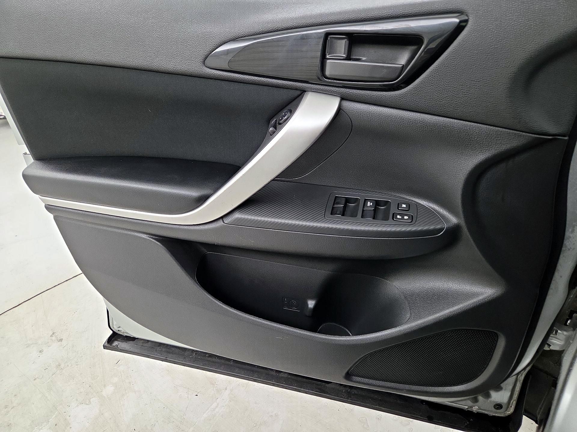 Thumbnail: 2022 Mitsubishi Eclipse Cross - 12