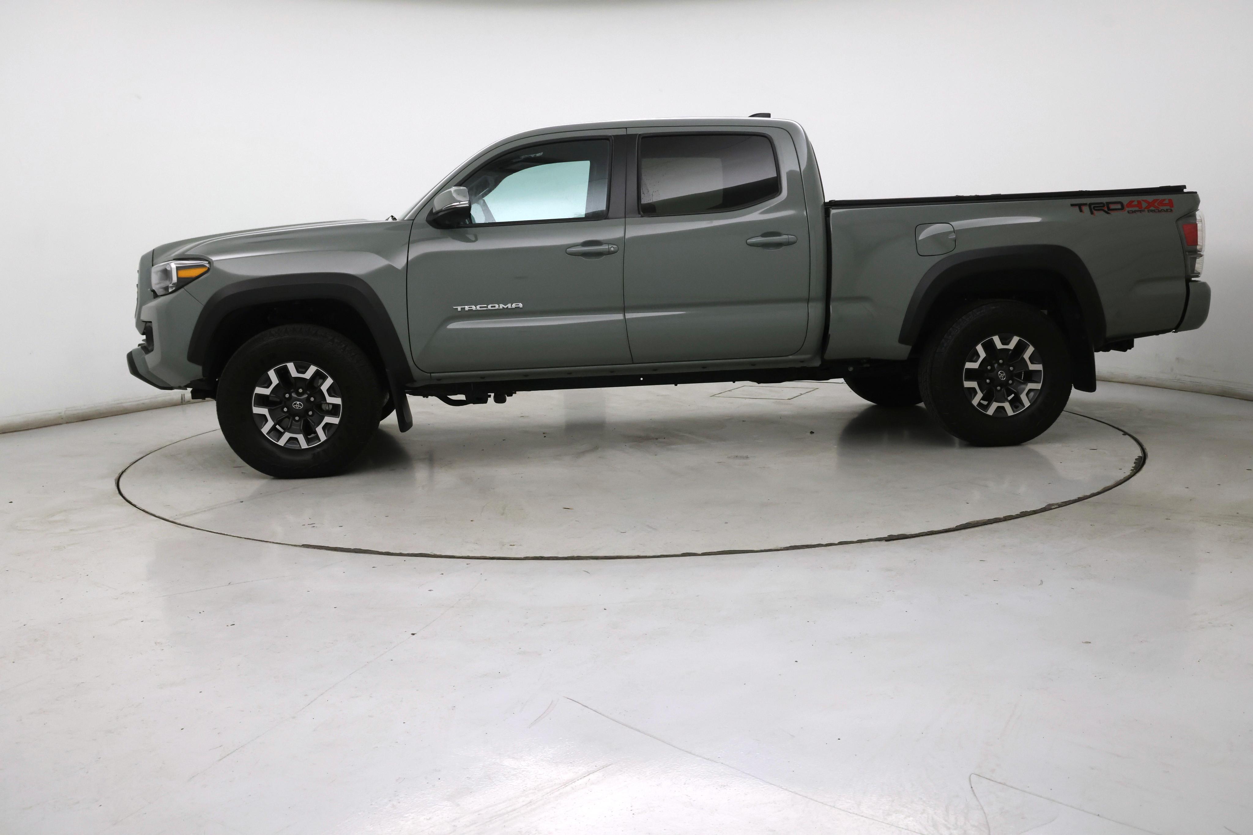 Thumbnail: 2023 Toyota Tacoma - 3