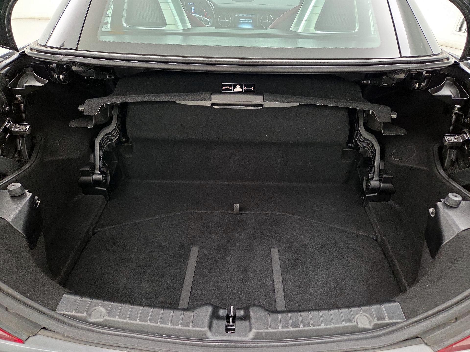 Thumbnail: 2018 Mercedes-Benz SLC - 20