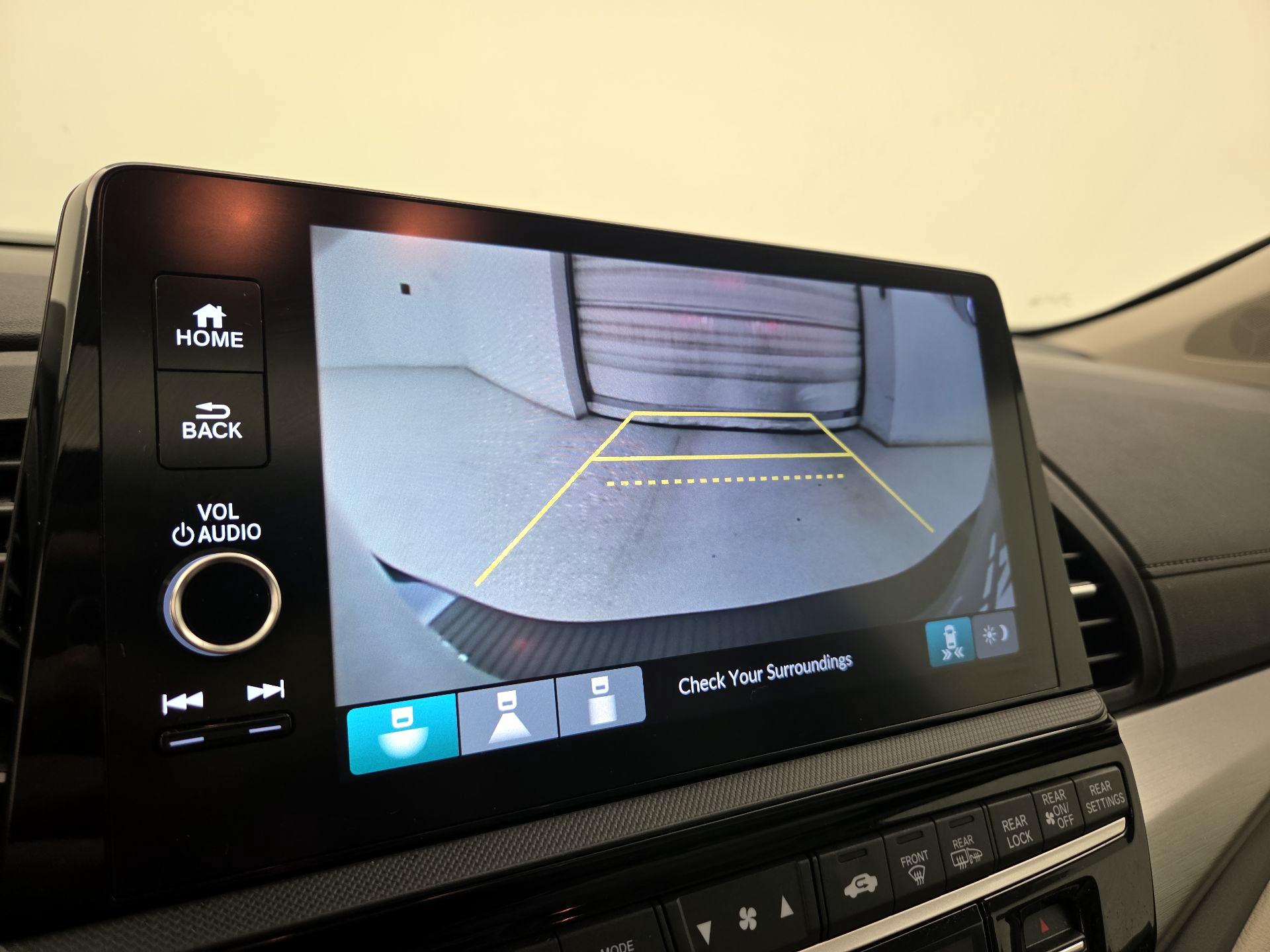 Thumbnail: 2026 Honda Odyssey - 14