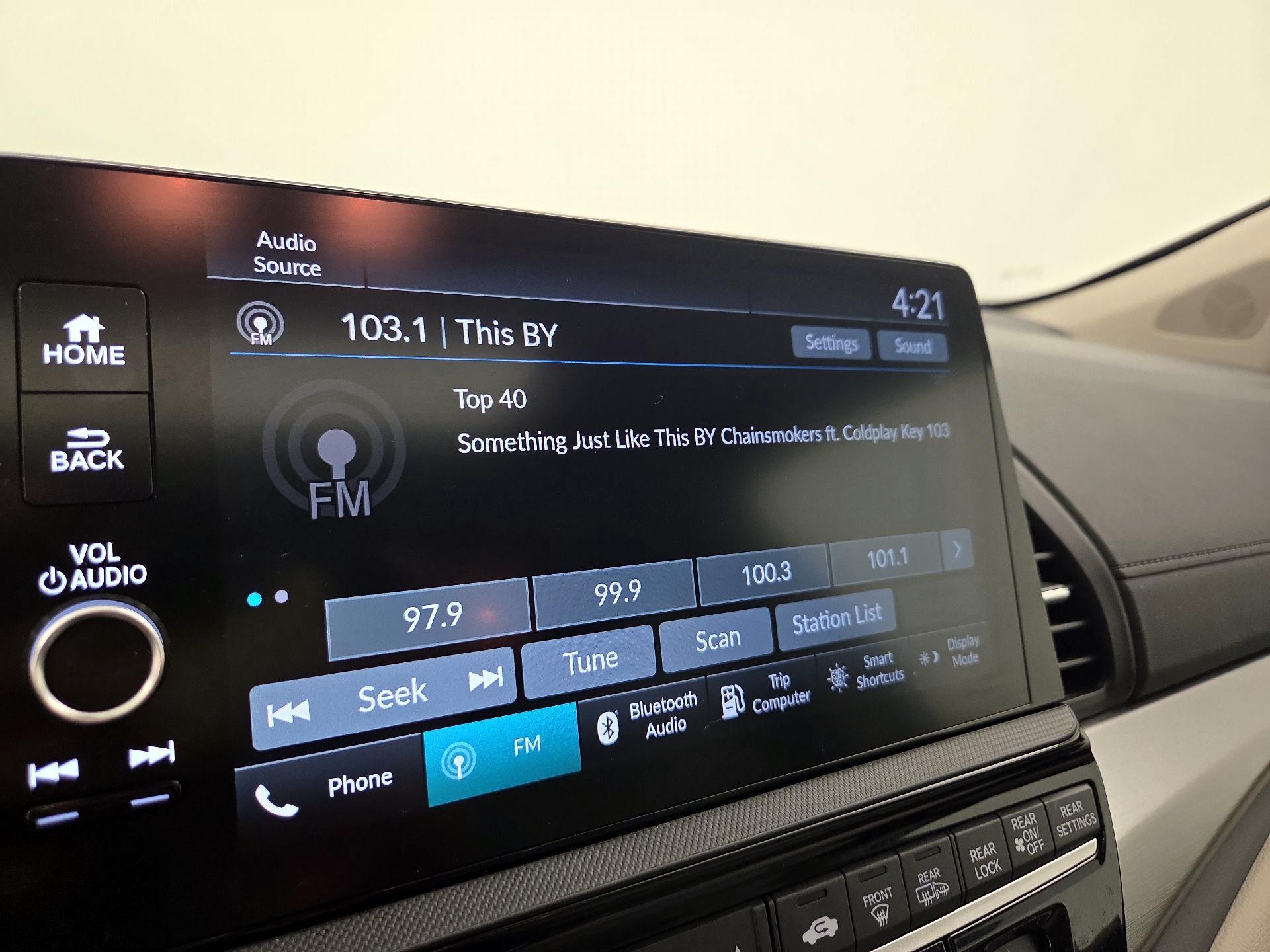 Thumbnail: 2026 Honda Odyssey - 15