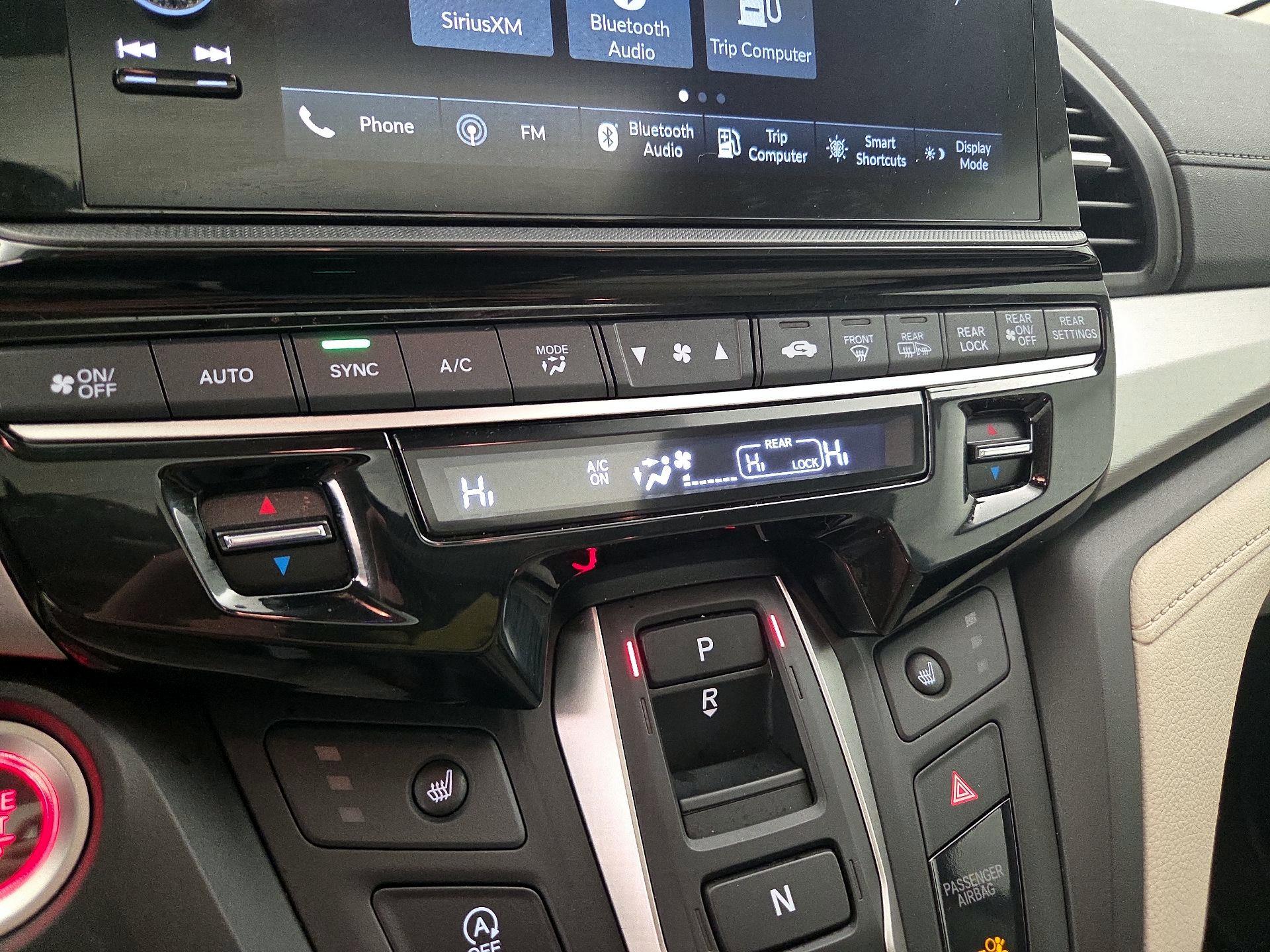 Thumbnail: 2026 Honda Odyssey - 16