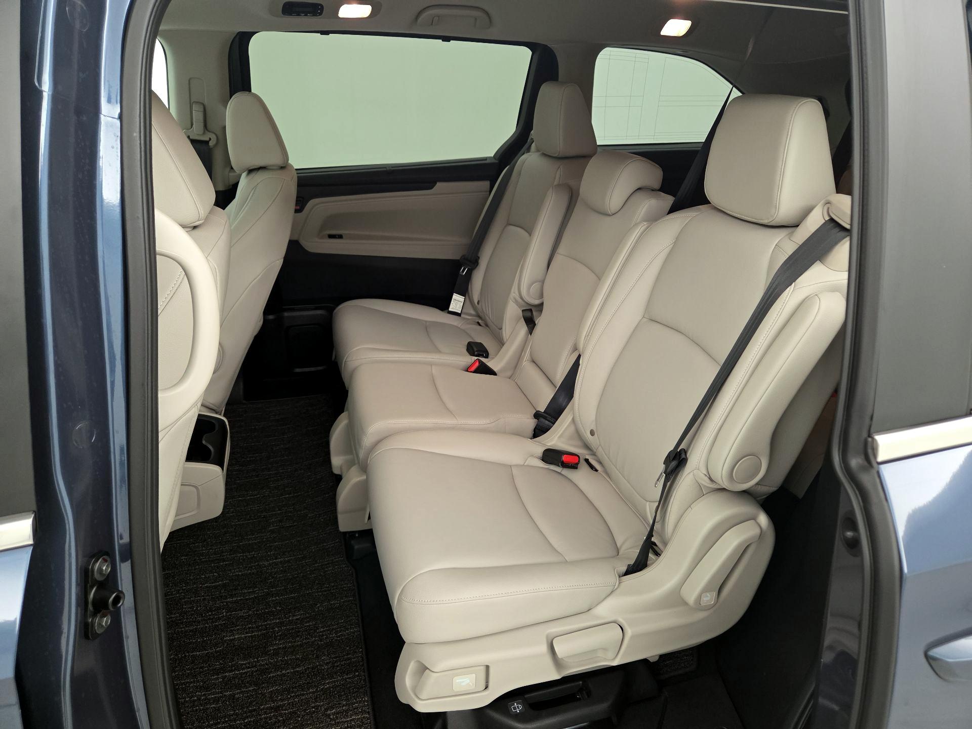 Thumbnail: 2026 Honda Odyssey - 20