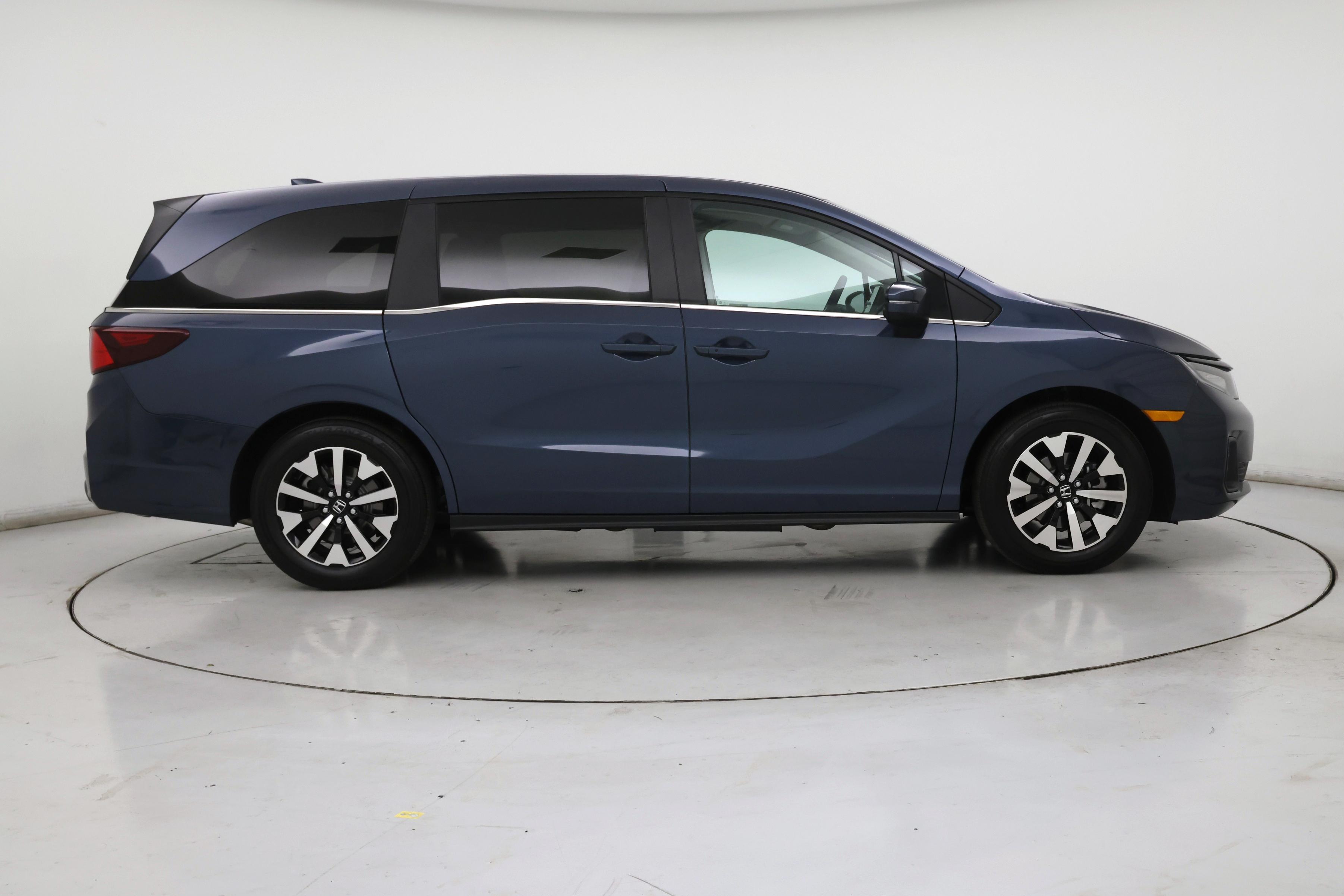 Thumbnail: 2026 Honda Odyssey - 7