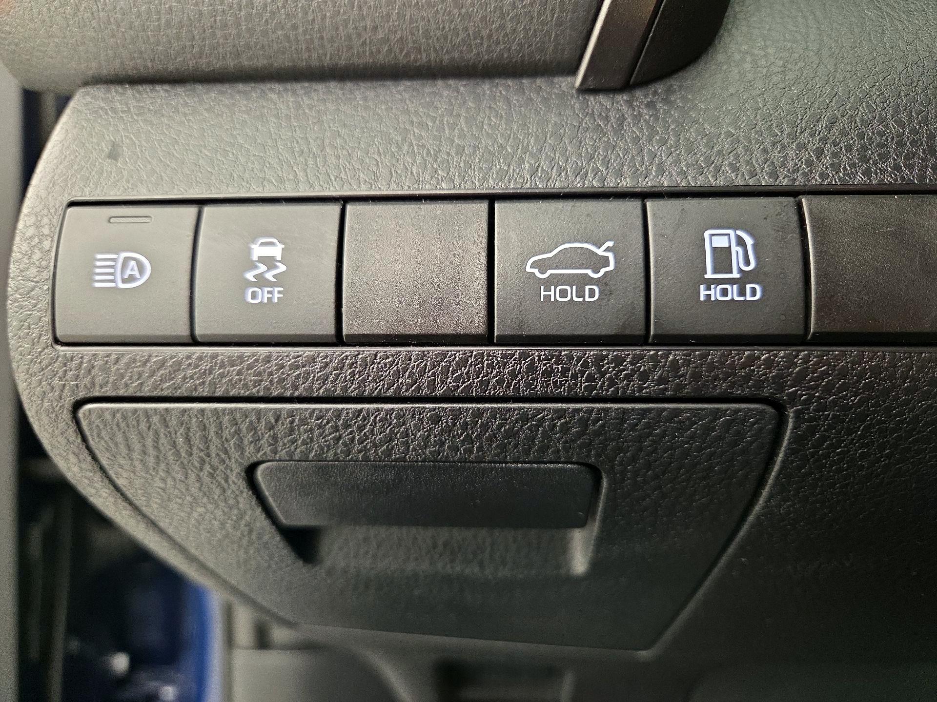 Thumbnail: 2023 Toyota Camry - 13