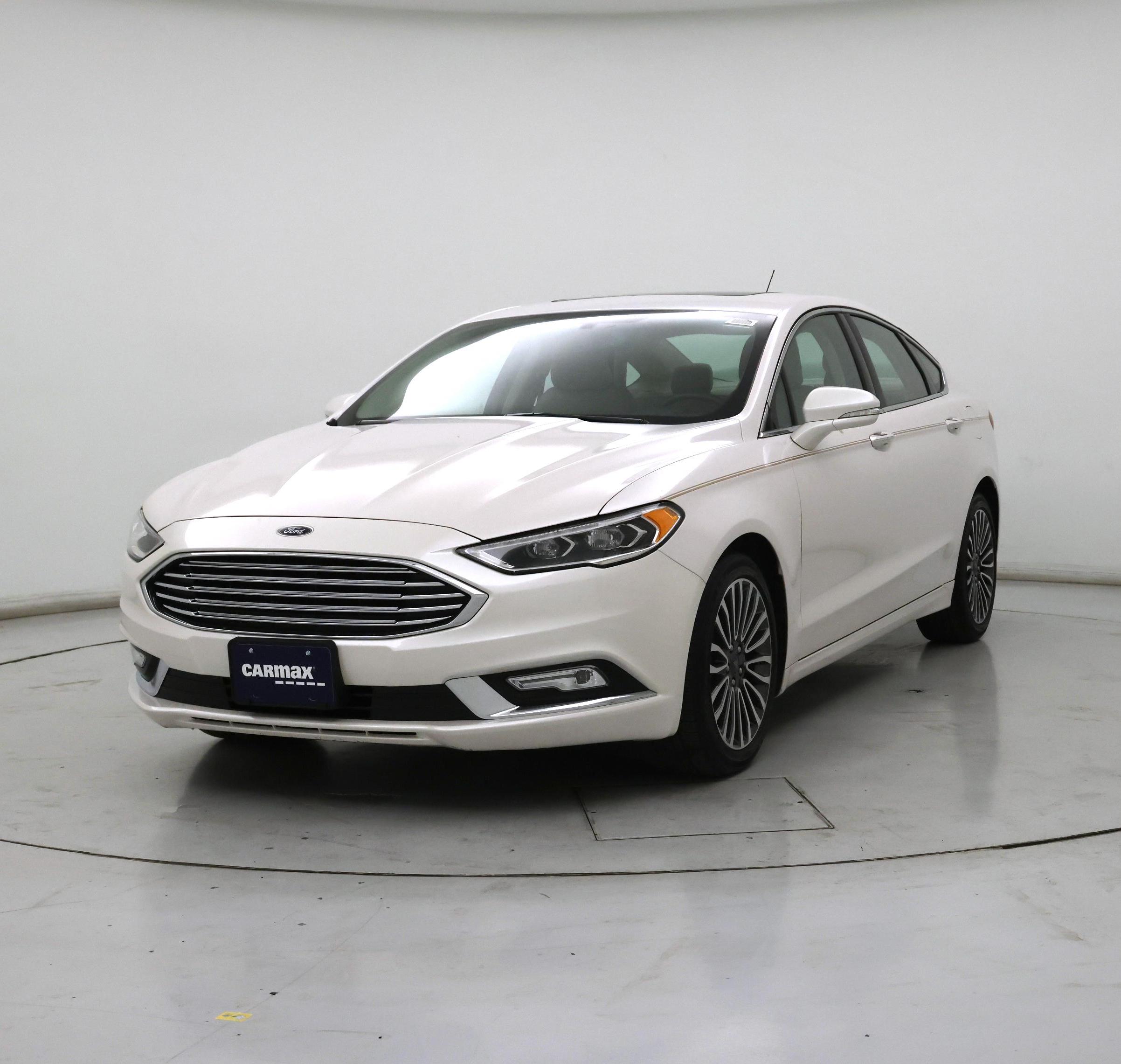 Thumbnail: 2017 Ford Fusion - 4