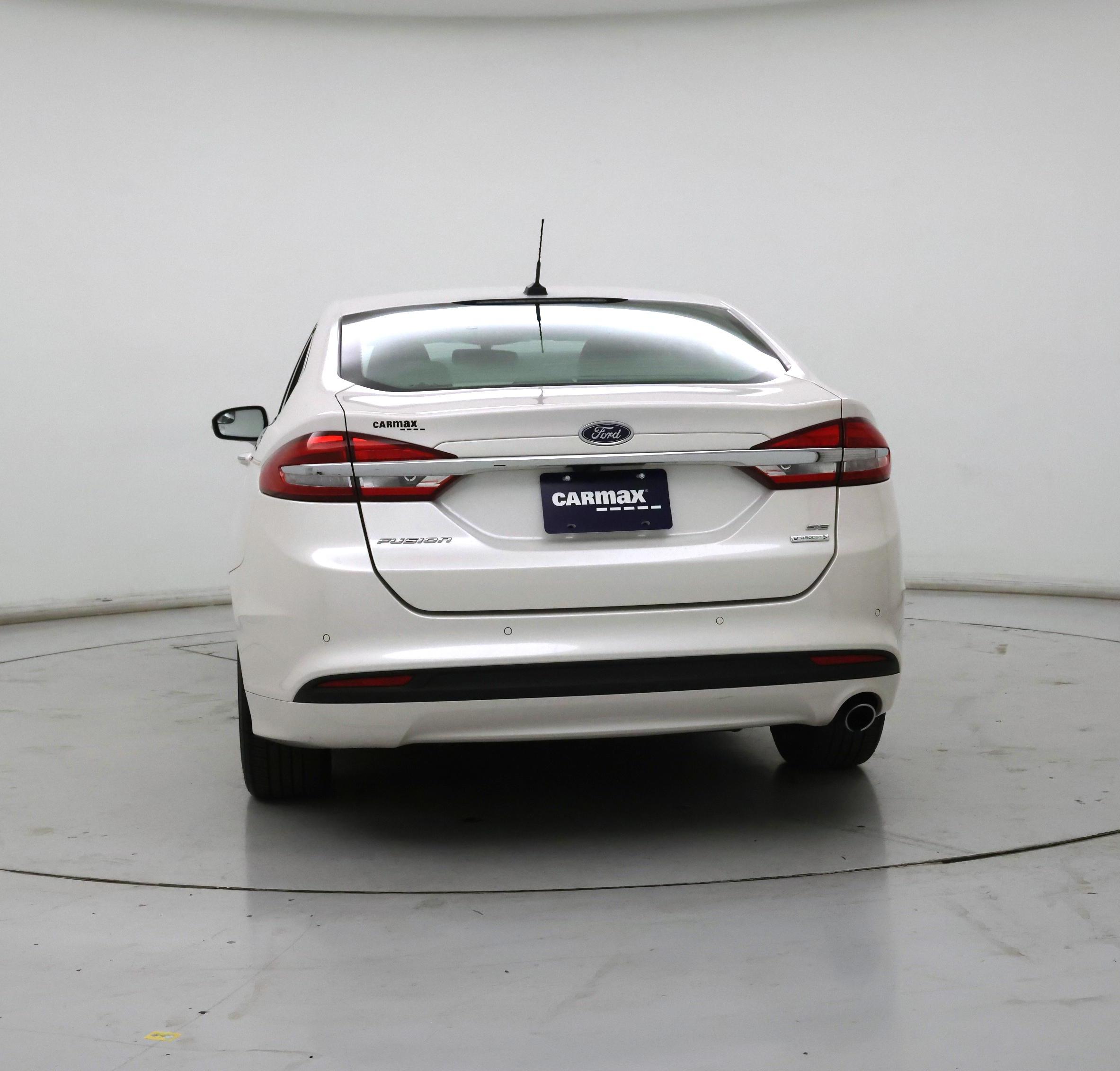 Thumbnail: 2017 Ford Fusion - 6