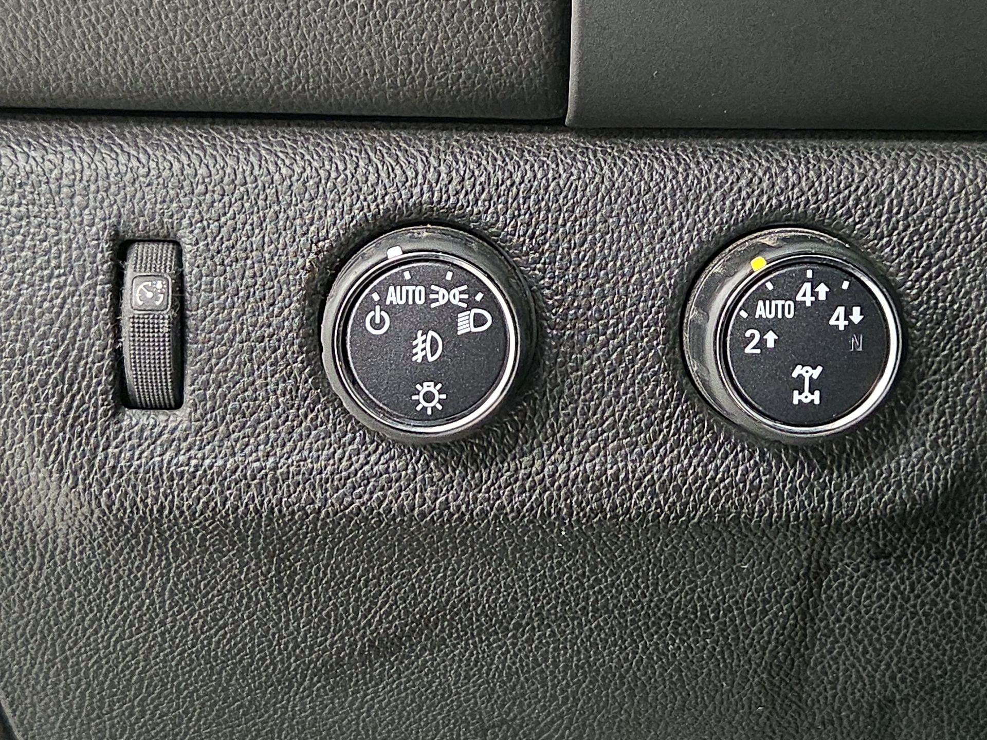 Thumbnail: 2016 GMC Canyon - 13