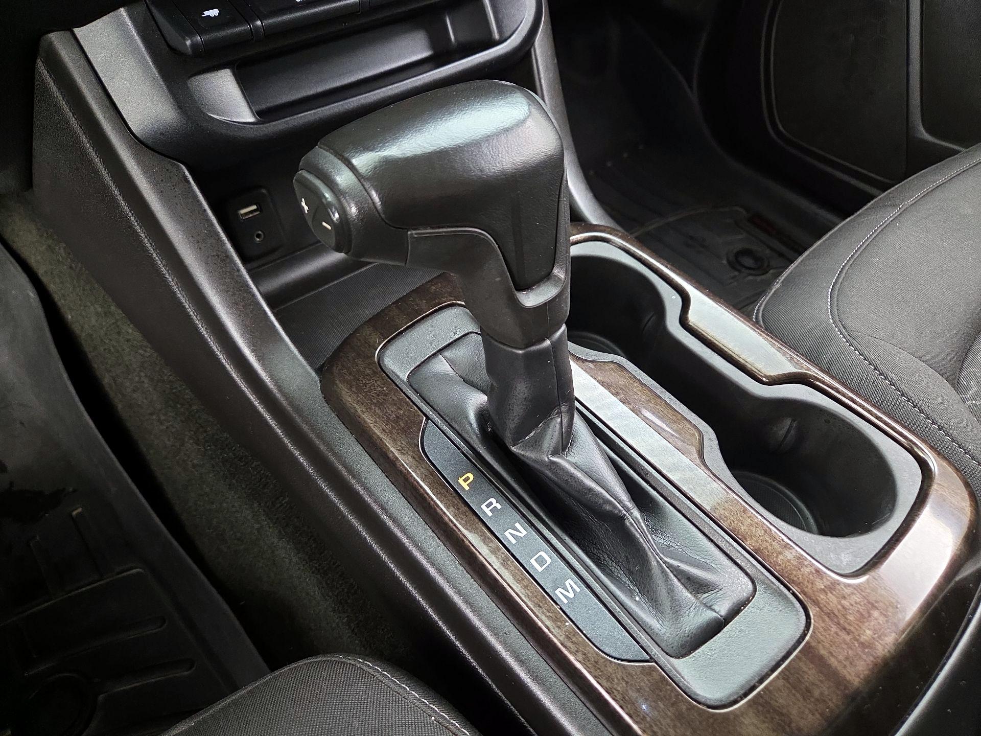 Thumbnail: 2016 GMC Canyon - 17