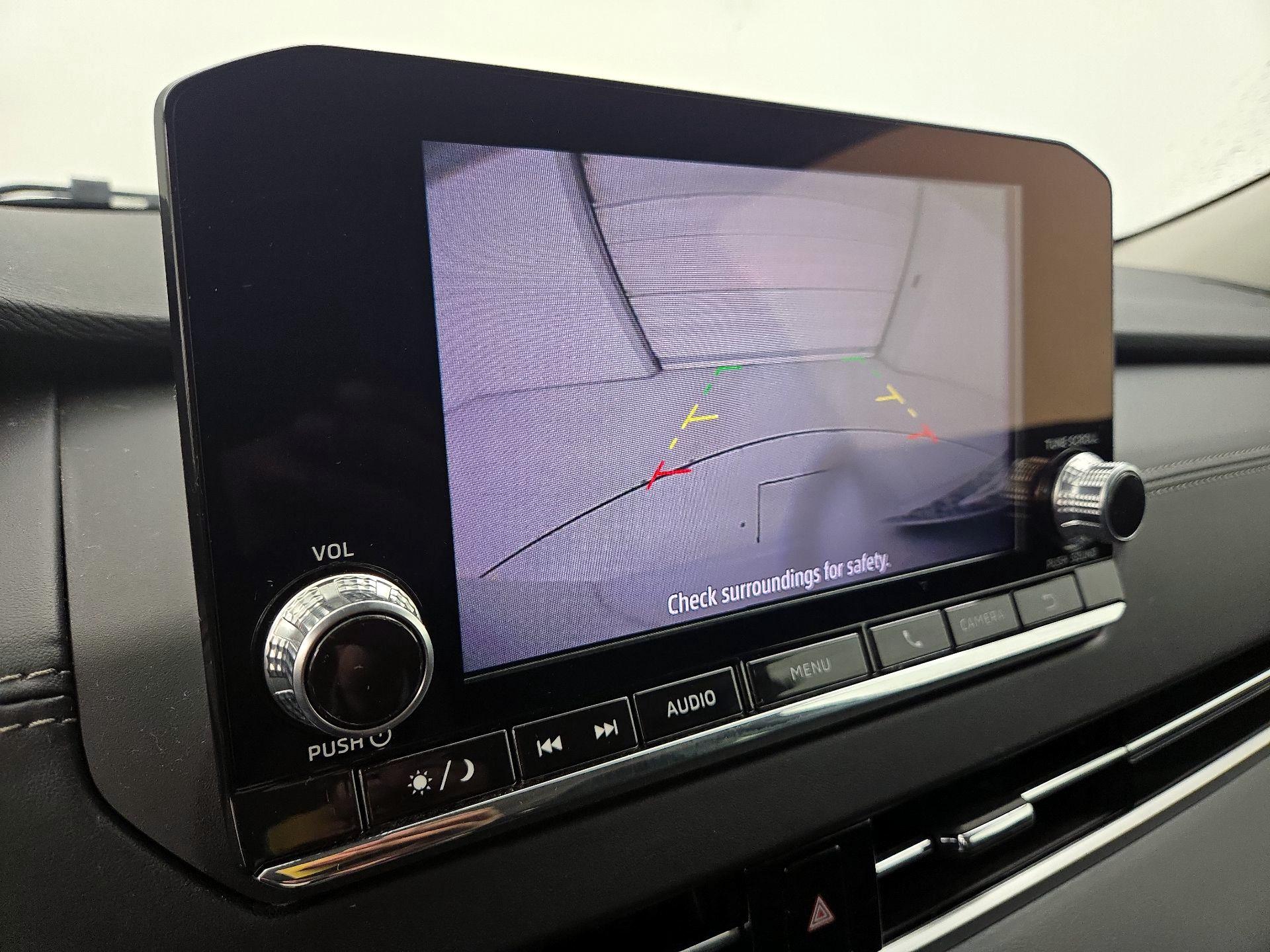 Thumbnail: 2022 Mitsubishi Outlander - 14