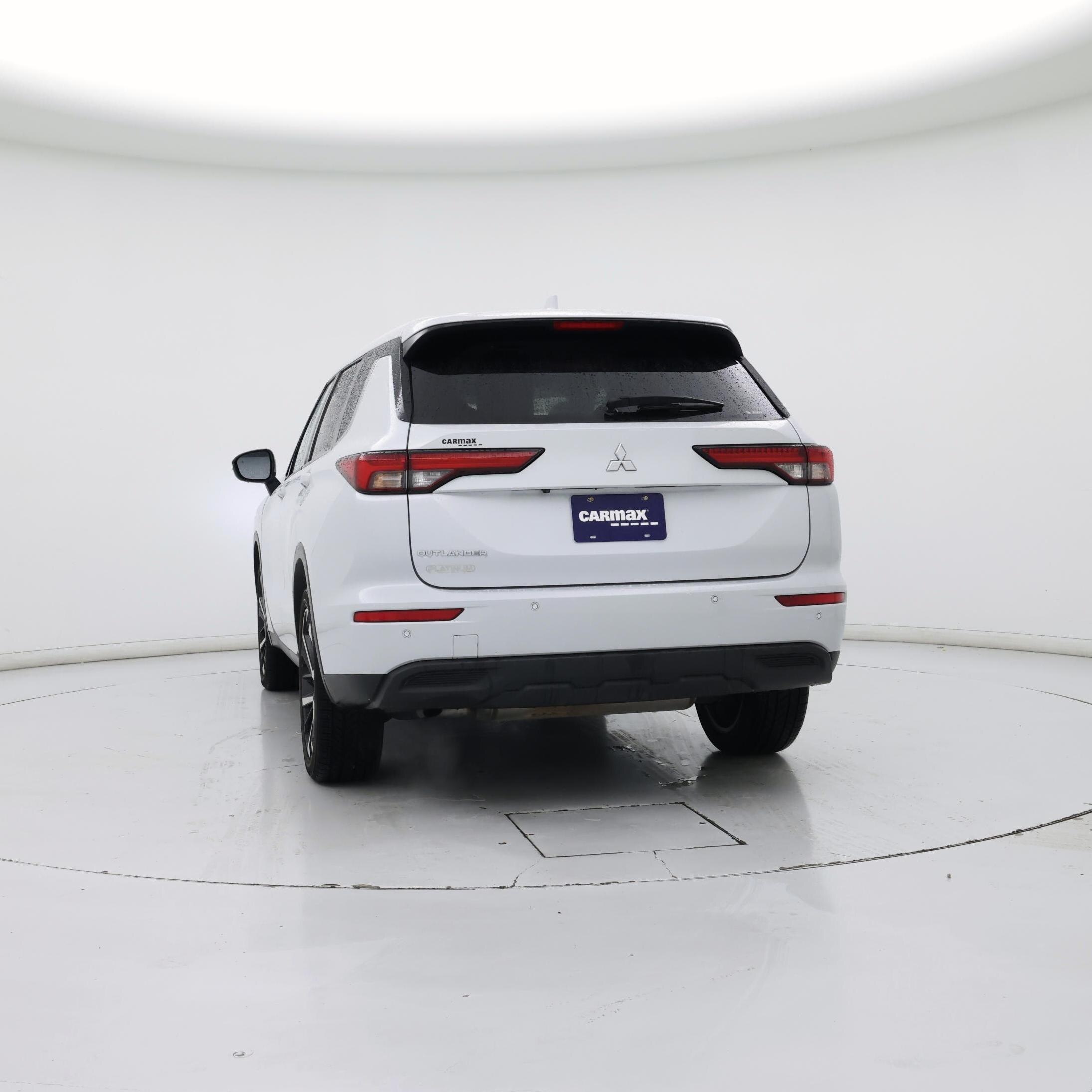 Thumbnail: 2022 Mitsubishi Outlander - 6