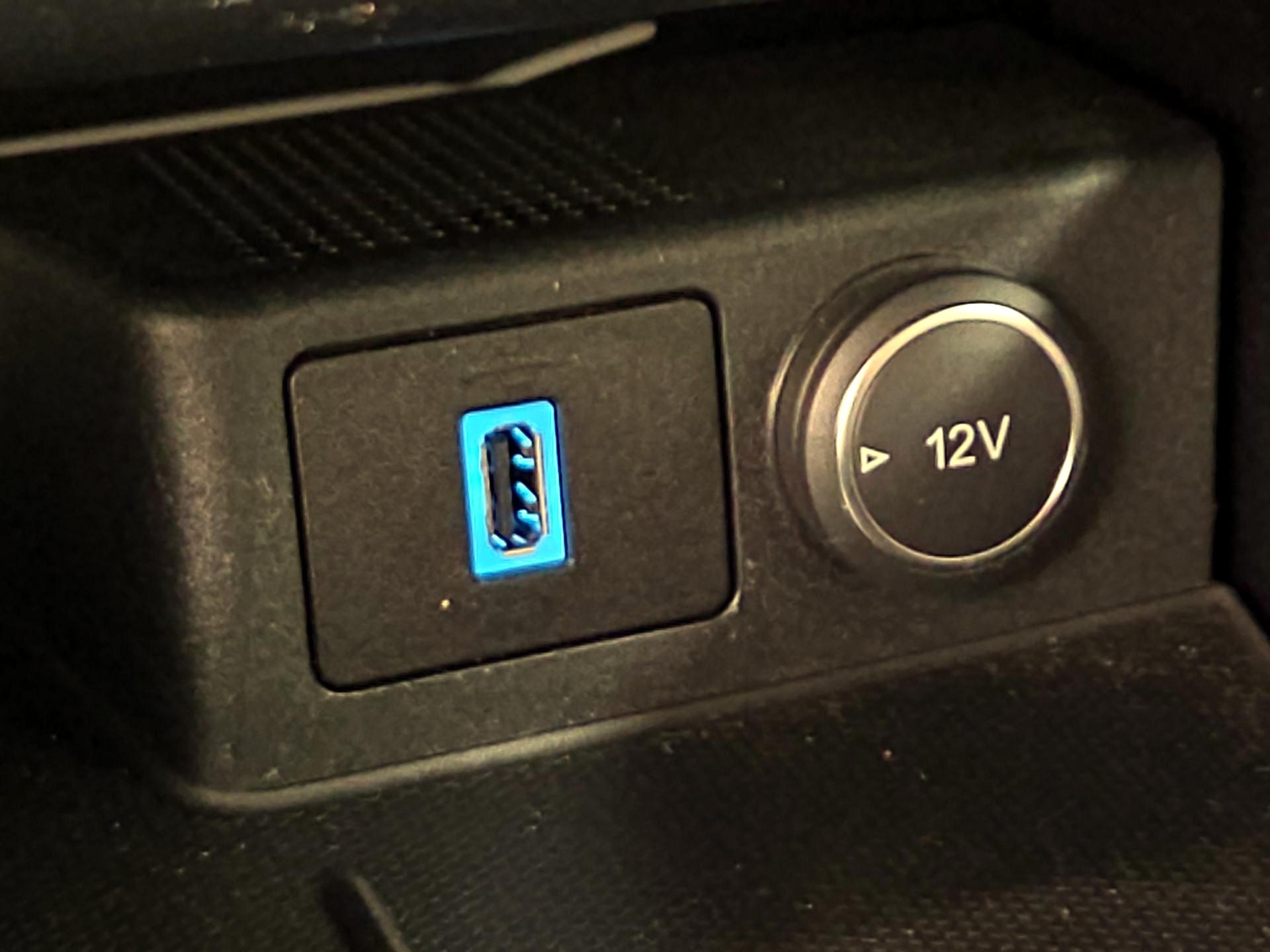 Thumbnail: 2020 Ford Escape - 18