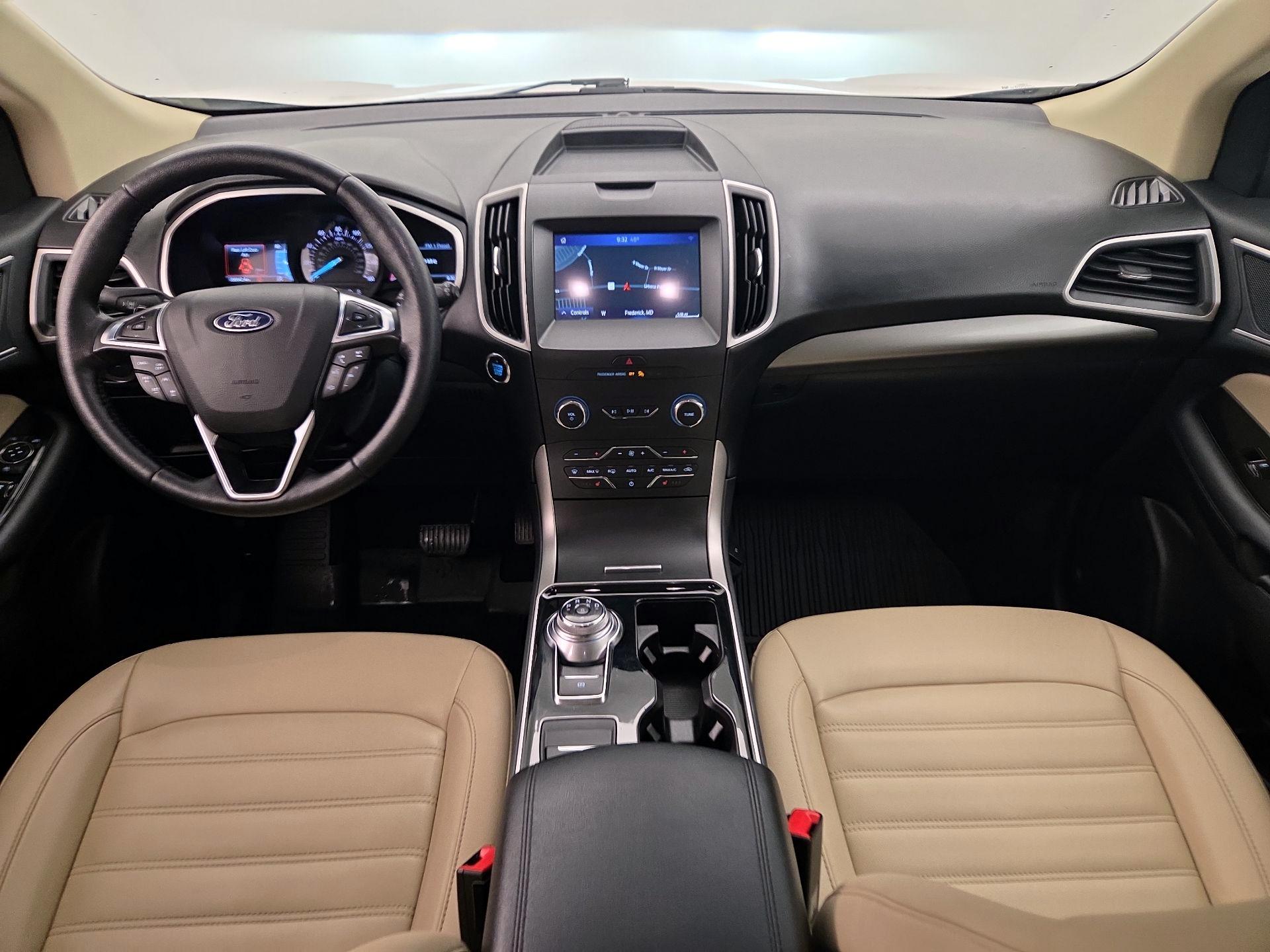 Thumbnail: 2020 Ford Edge - 9