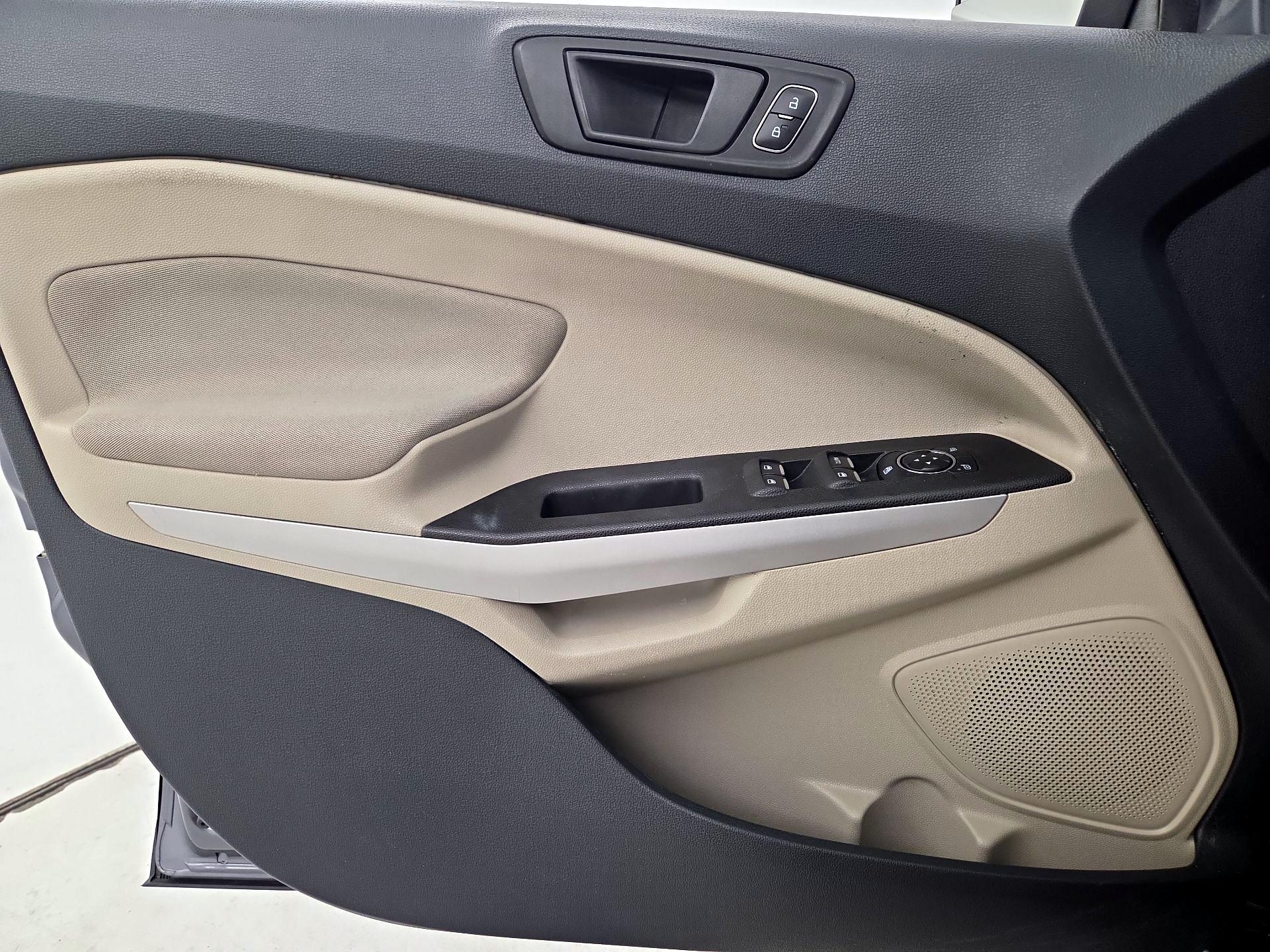 Thumbnail: 2021 Ford EcoSport - 12