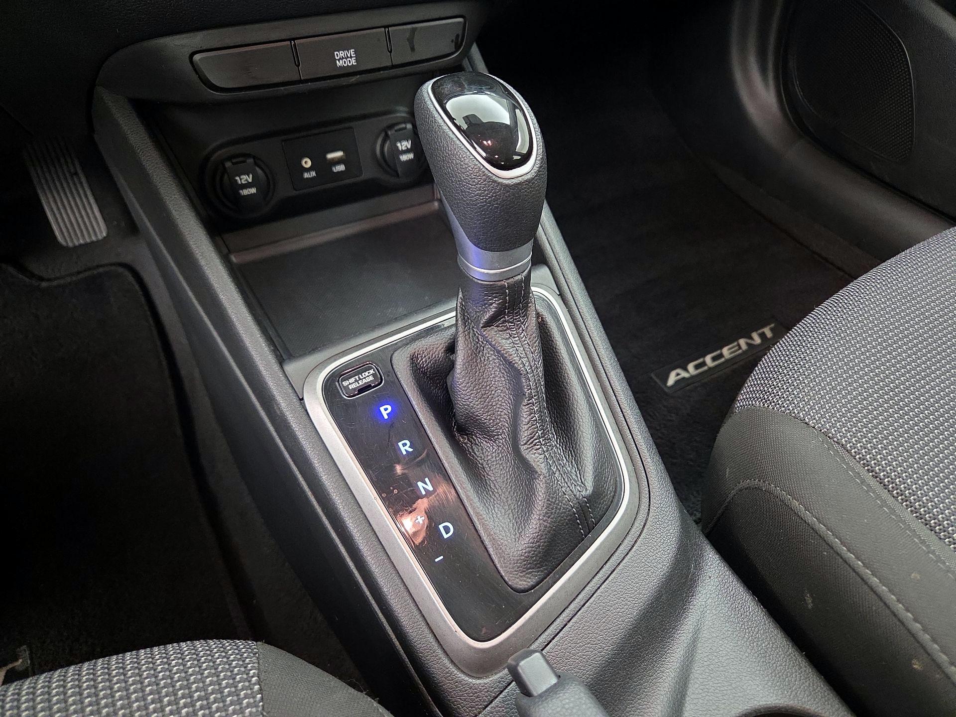 Thumbnail: 2021 Hyundai Accent - 17