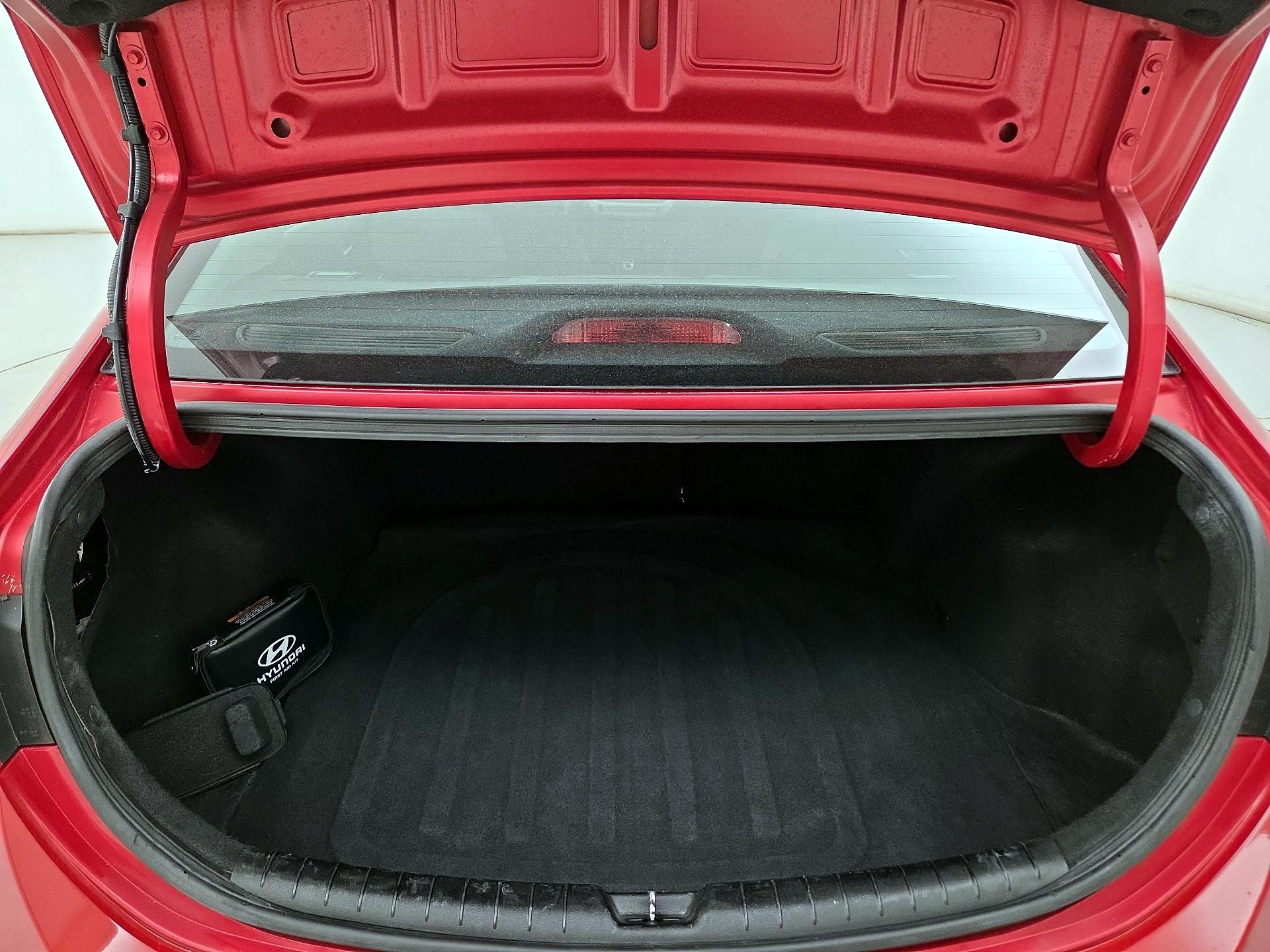 Thumbnail: 2021 Hyundai Accent - 20