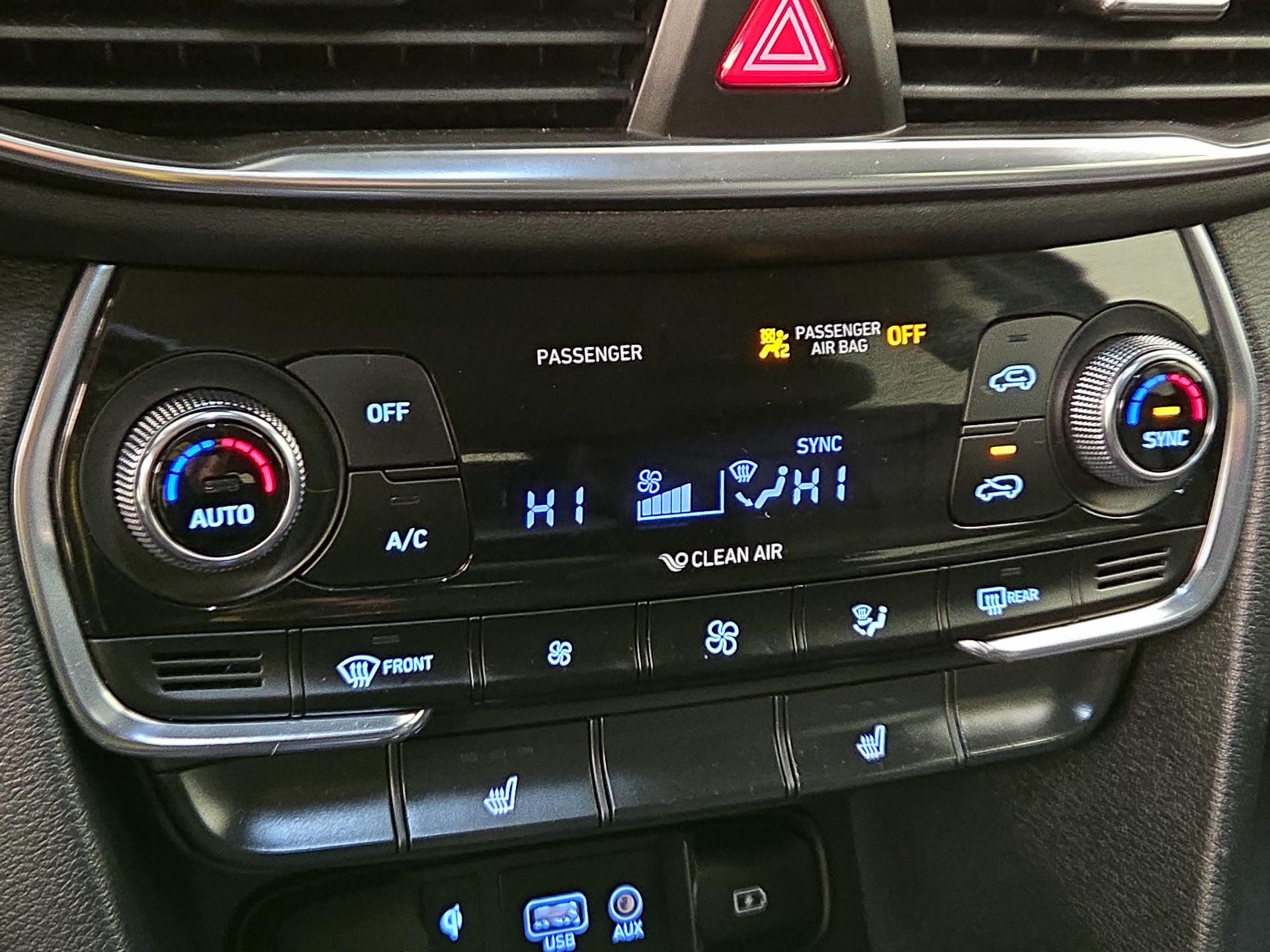 Thumbnail: 2020 Hyundai Santa Fe - 16