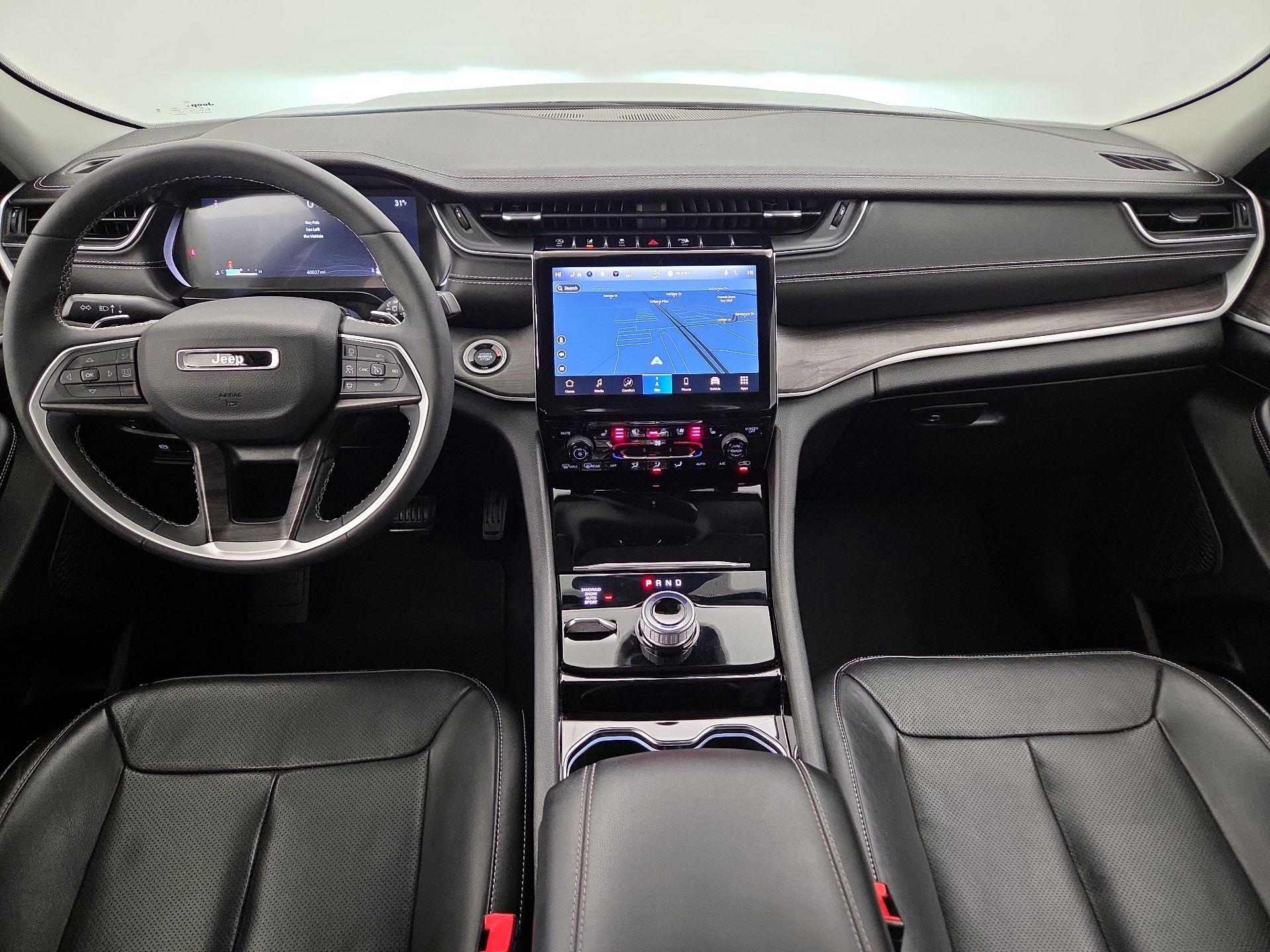 Thumbnail: 2023 Jeep Grand Cherokee - 9