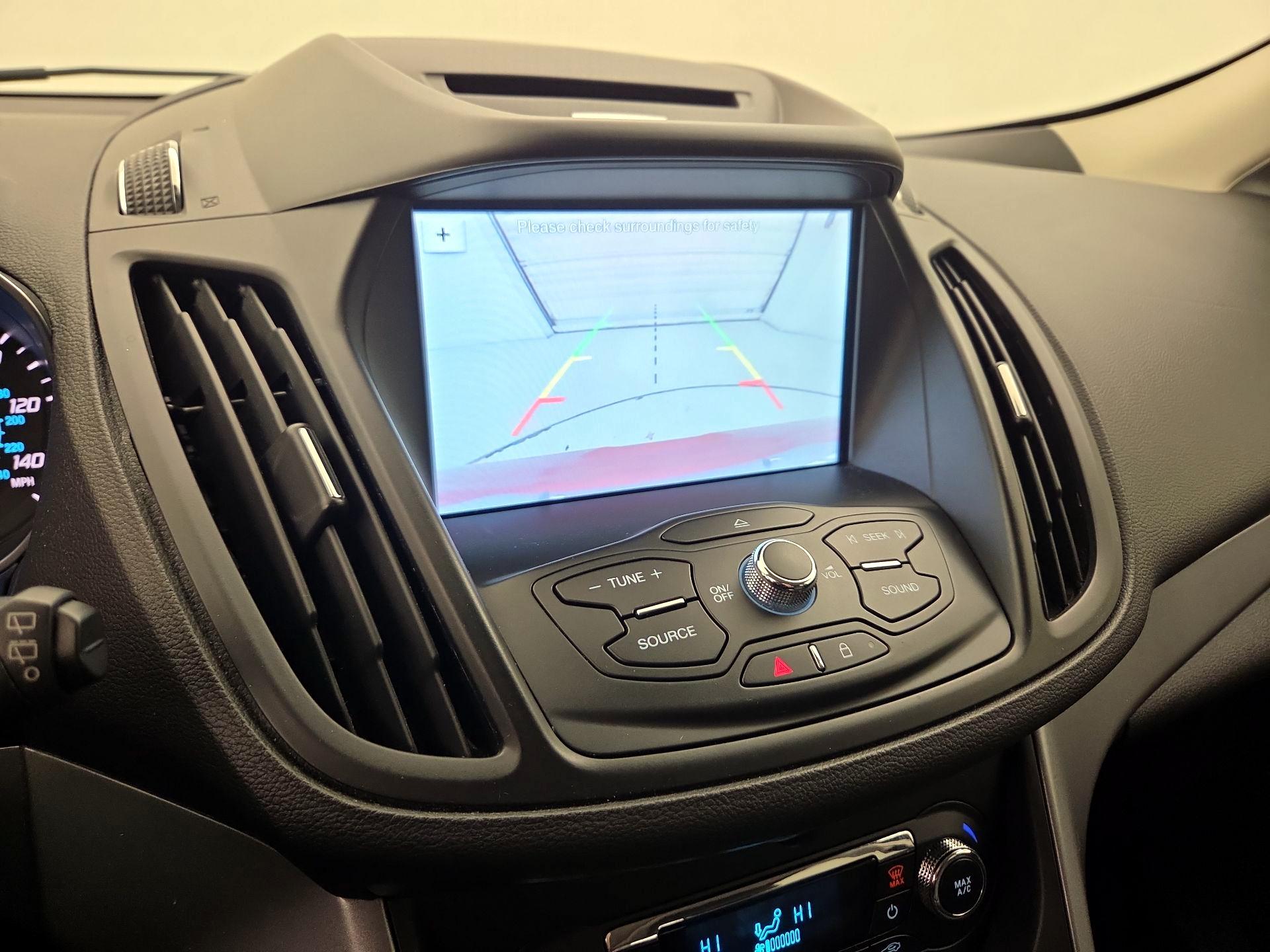 Thumbnail: 2016 Ford Escape - 14