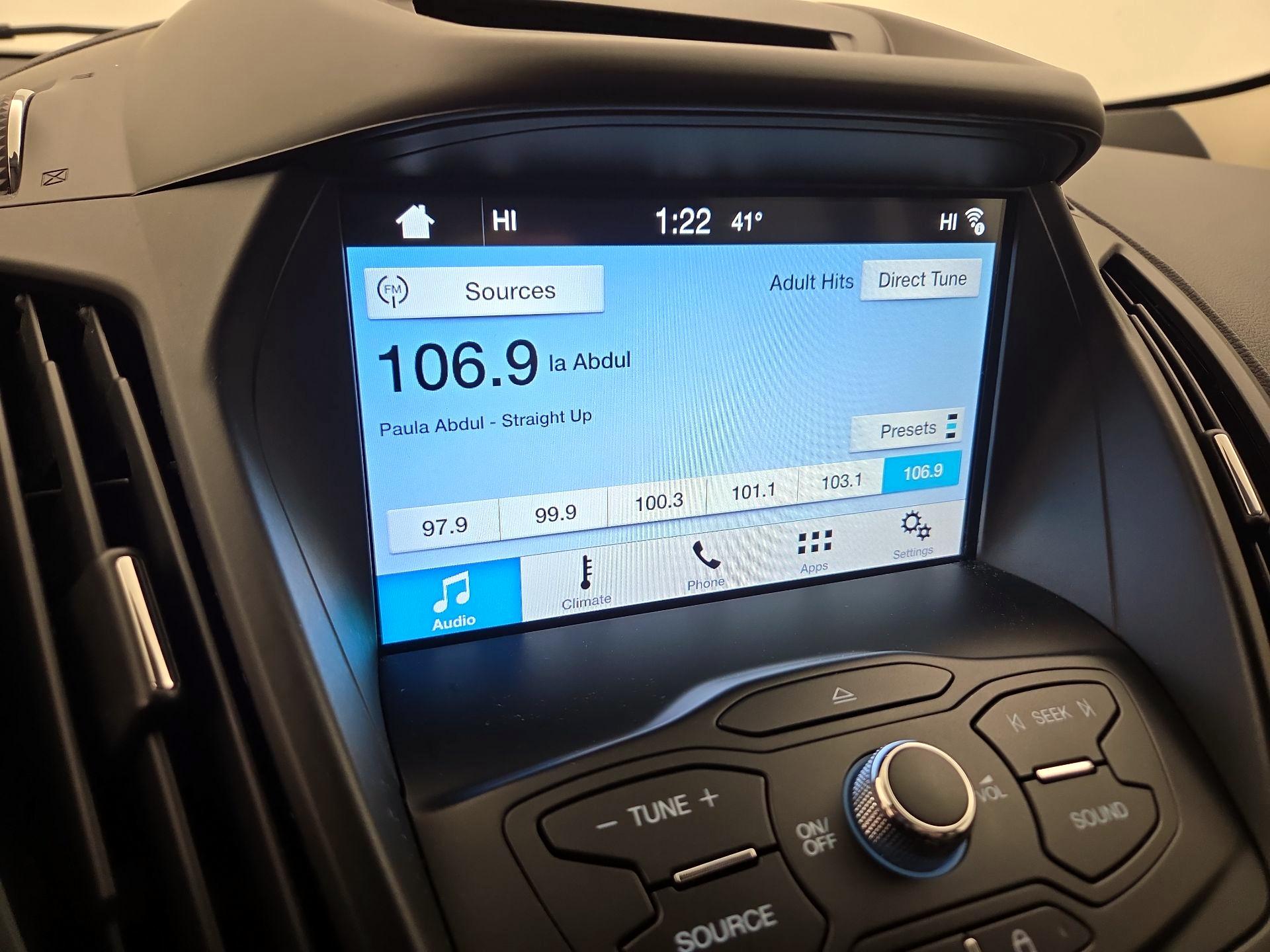 Thumbnail: 2016 Ford Escape - 15