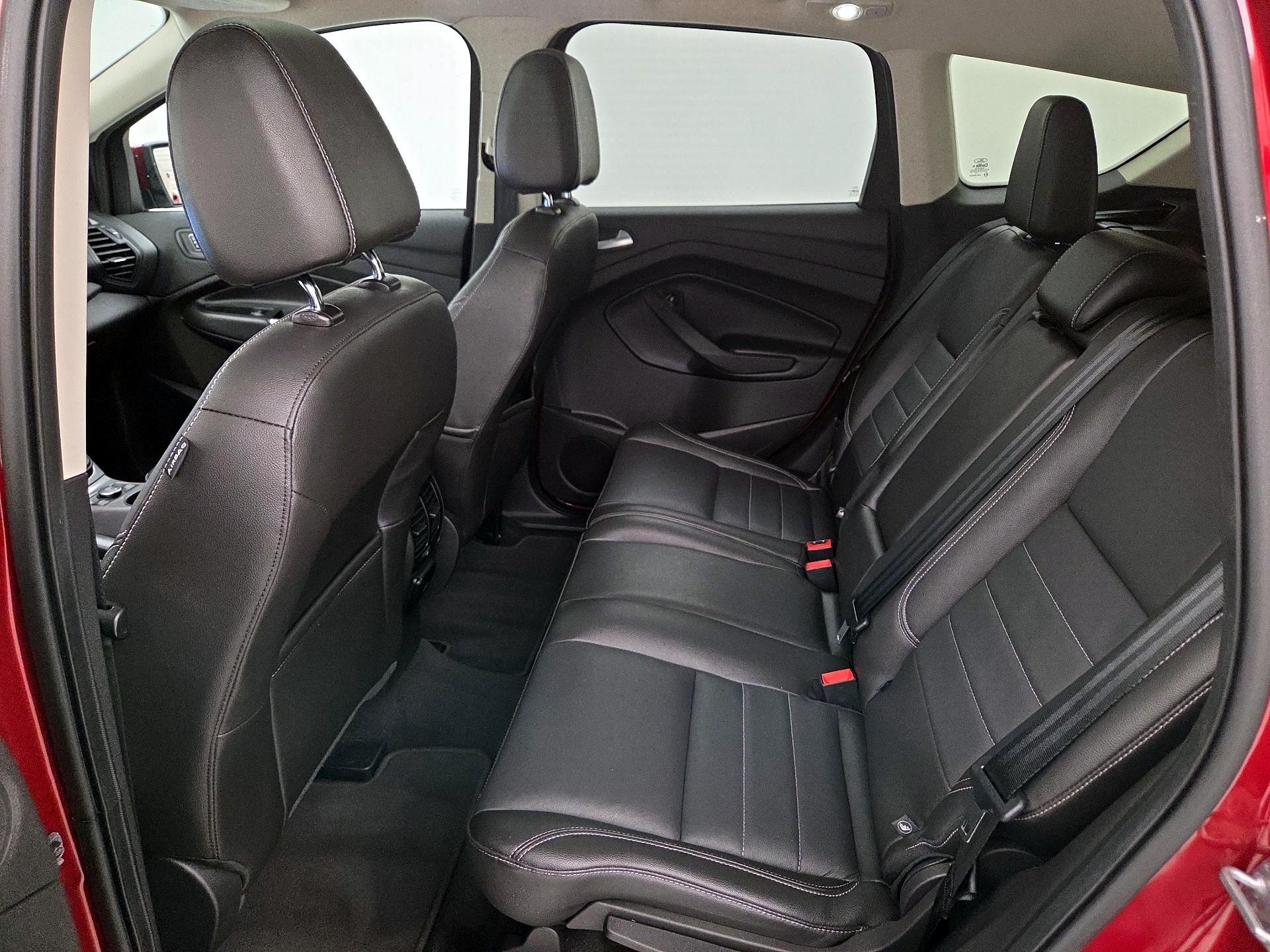 Thumbnail: 2016 Ford Escape - 20