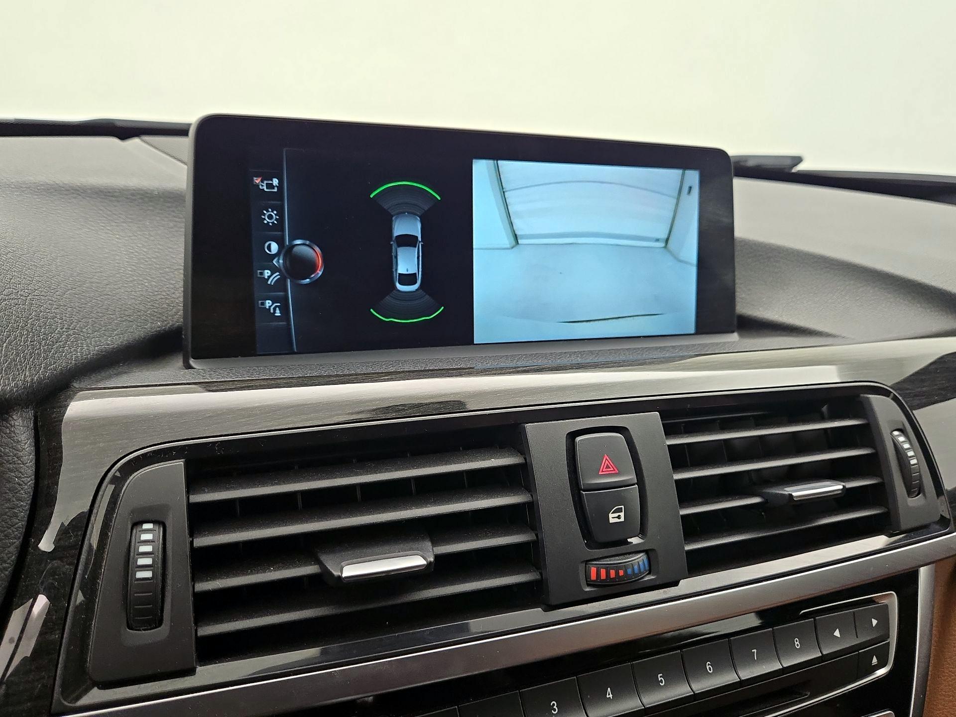 Thumbnail: 2017 BMW 4 Series - 14