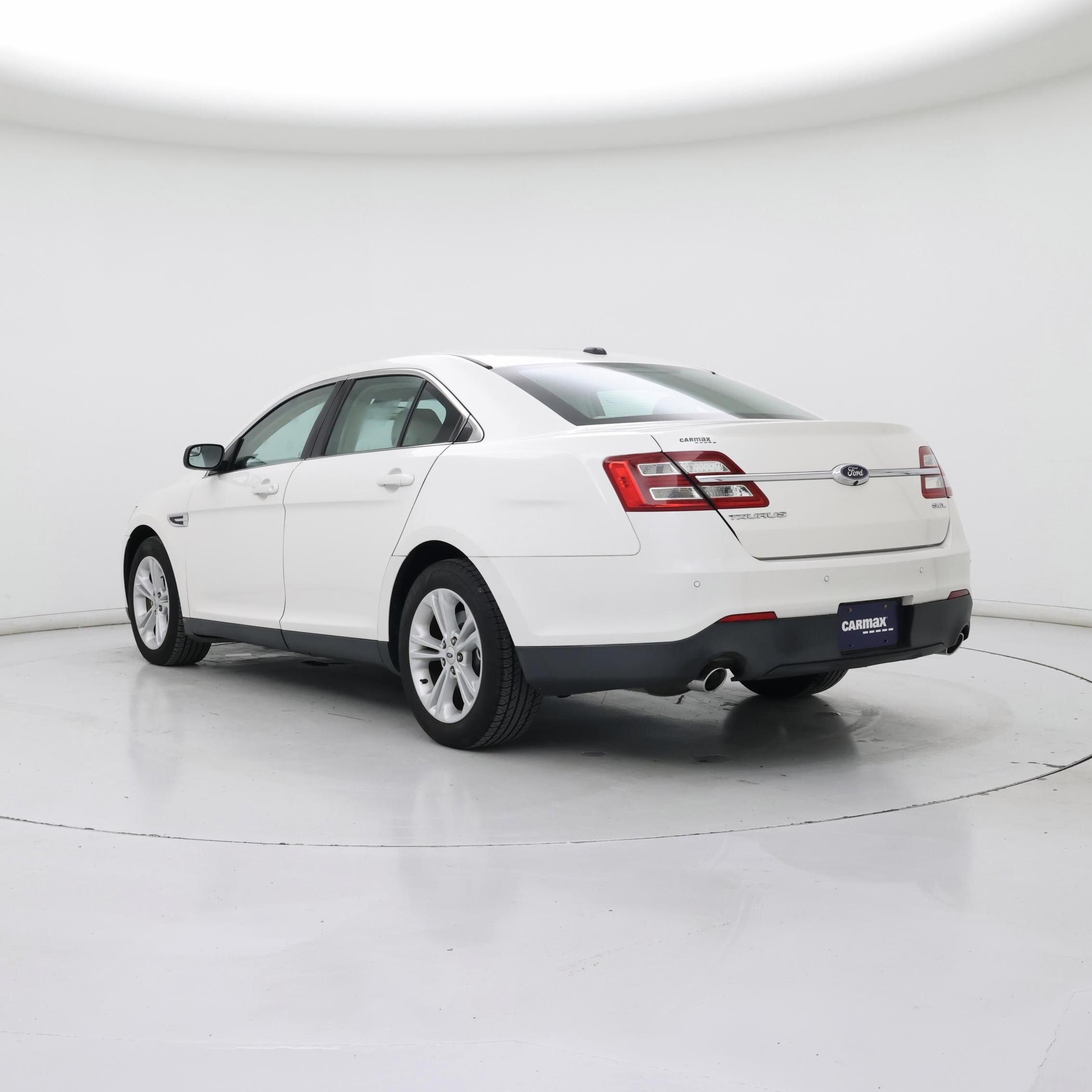 Thumbnail: 2016 Ford Taurus - 2