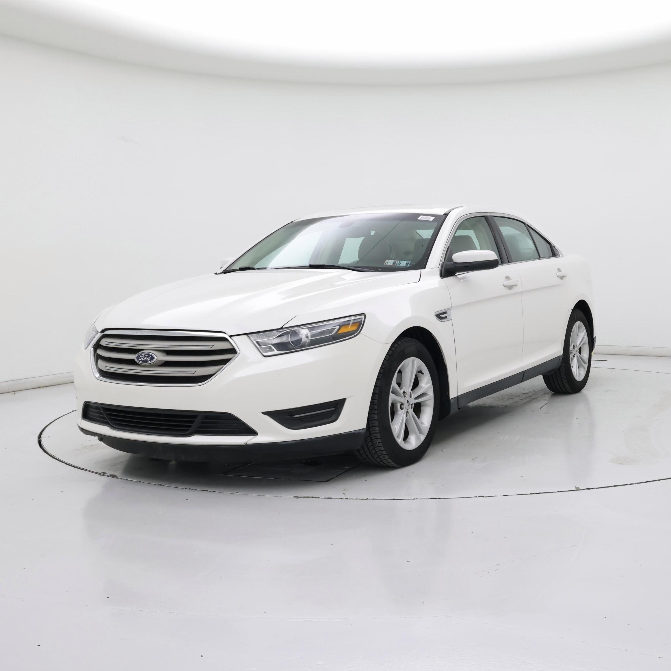 Thumbnail: 2016 Ford Taurus - 4