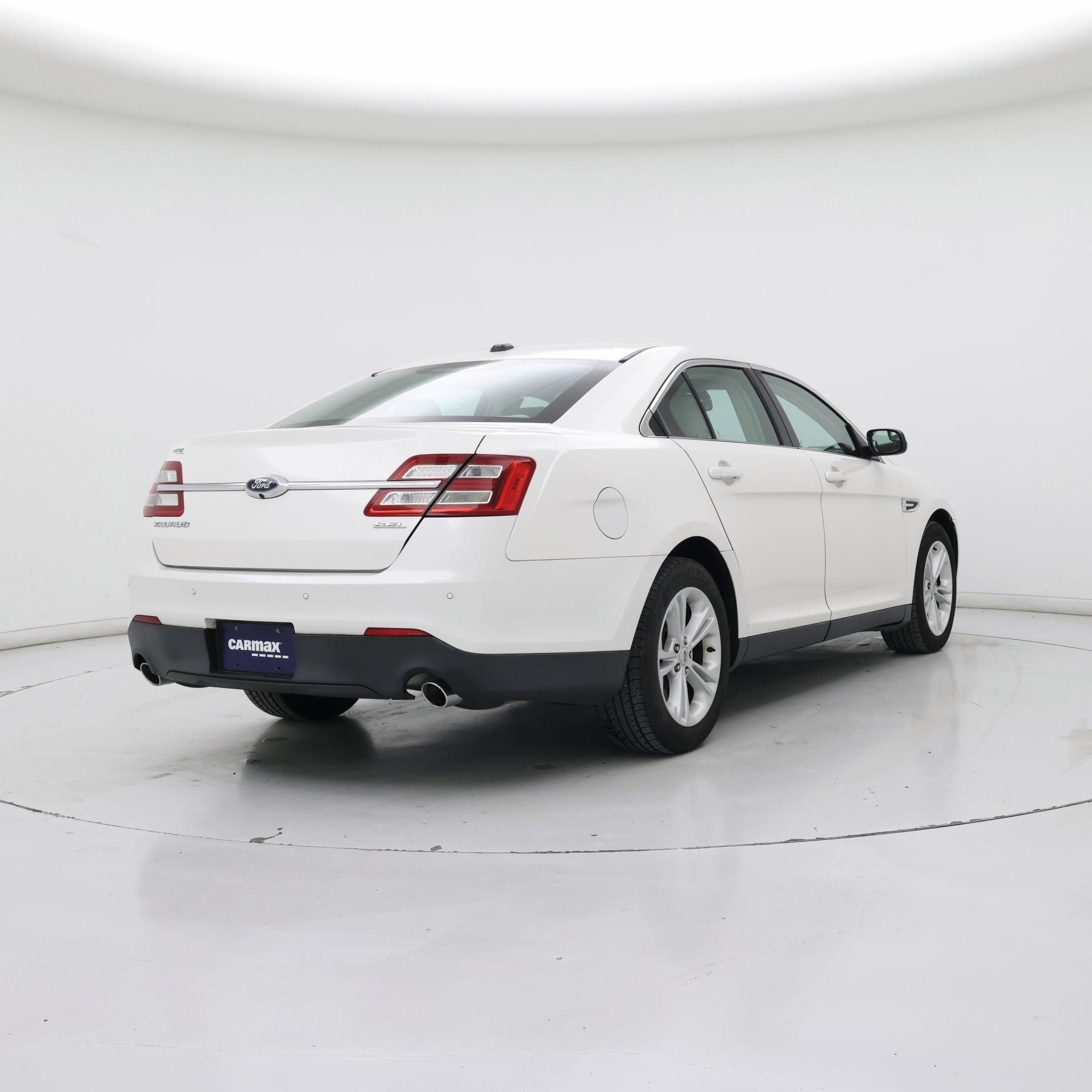 Thumbnail: 2016 Ford Taurus - 8