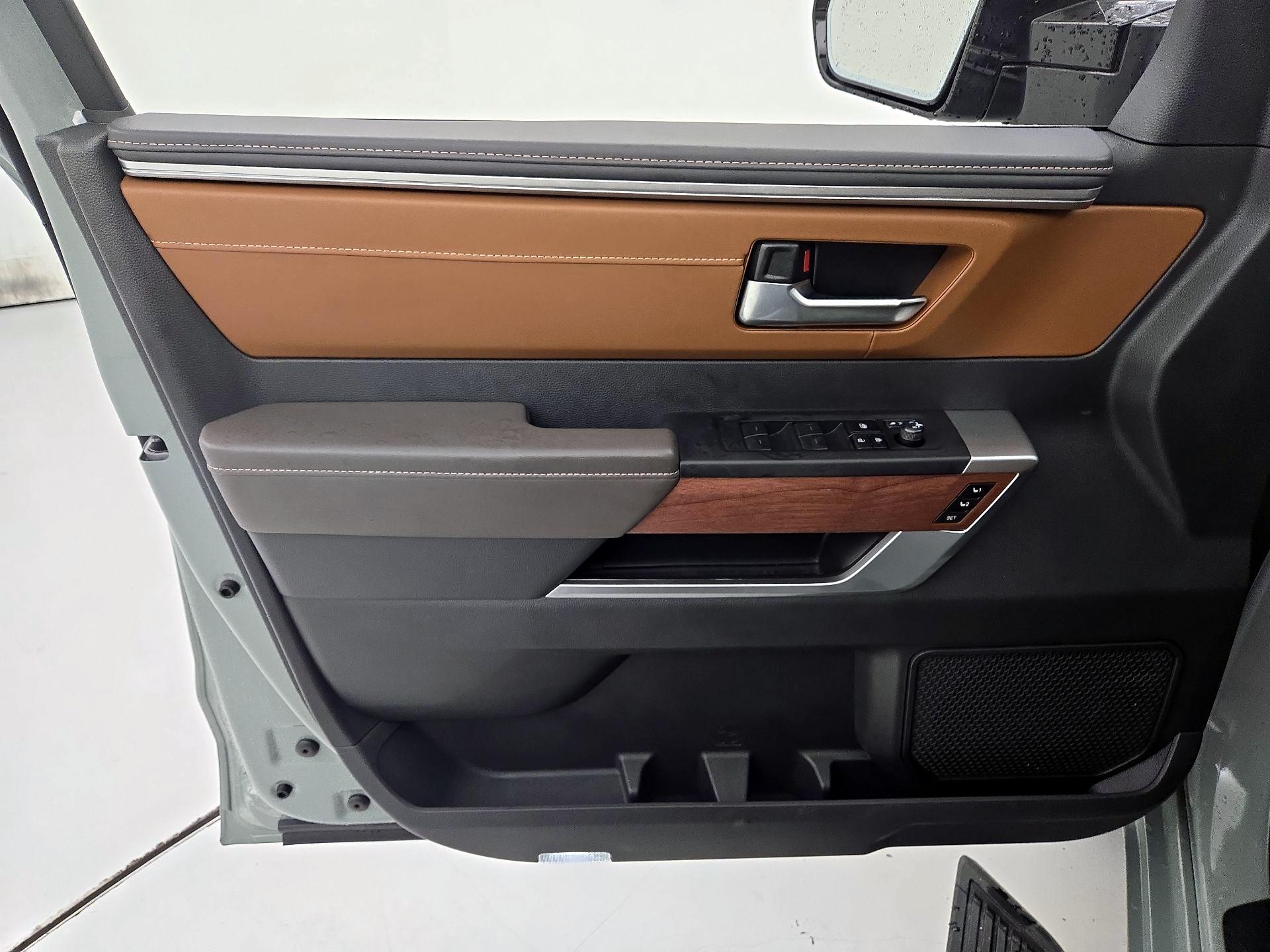 Thumbnail: 2024 Toyota Tundra - 12