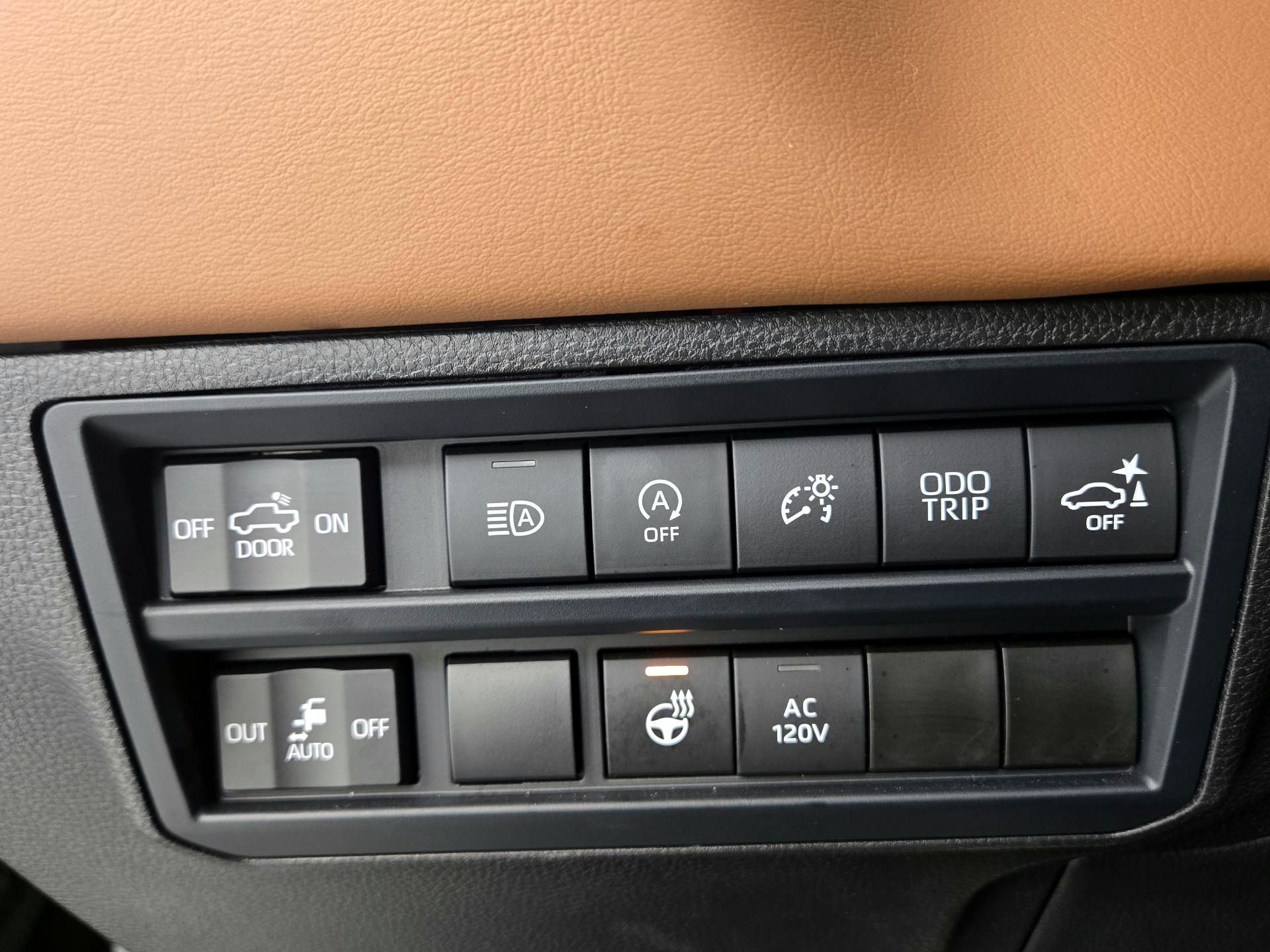 Thumbnail: 2024 Toyota Tundra - 13