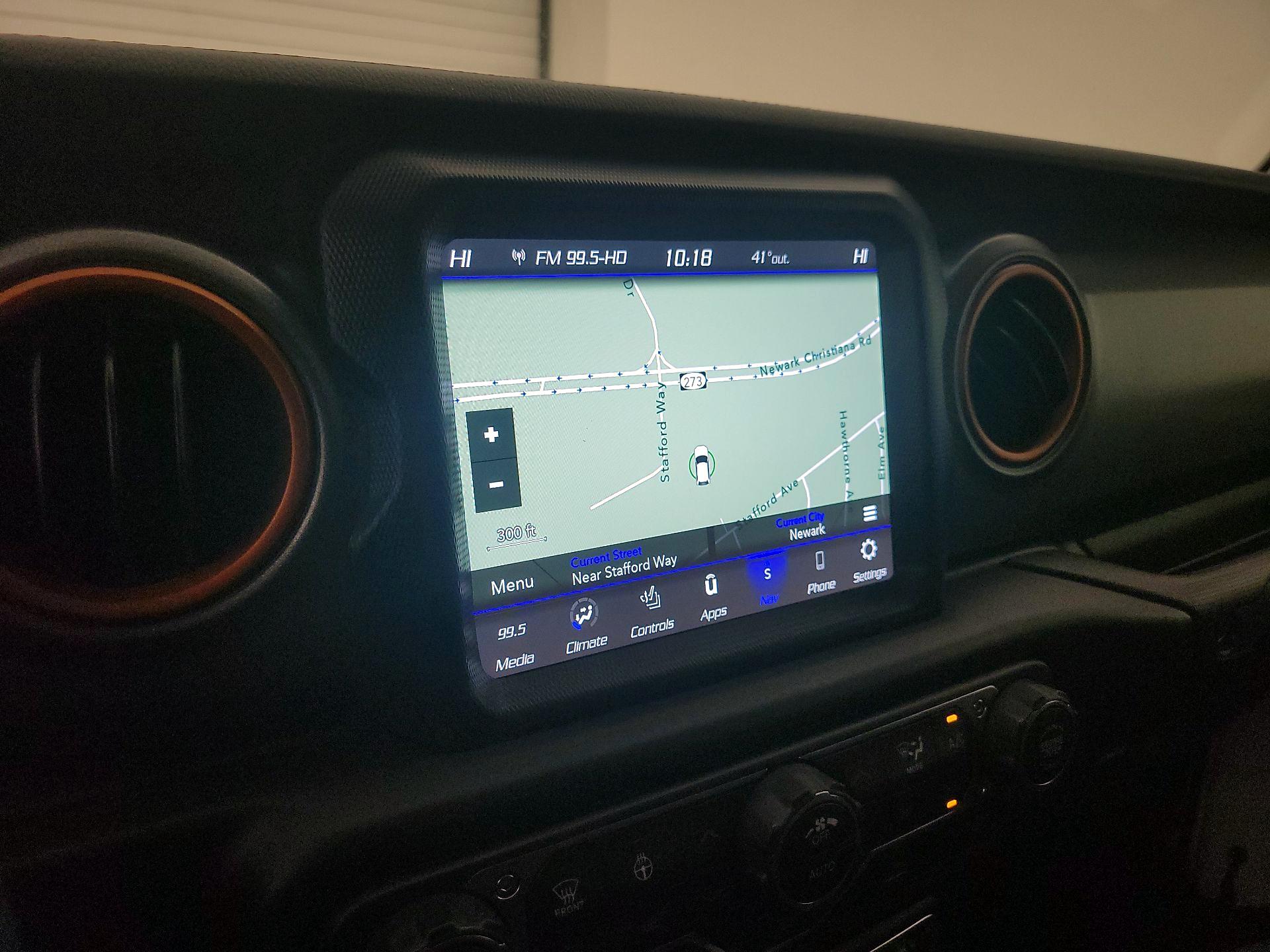 Thumbnail: 2022 Jeep Gladiator - 14