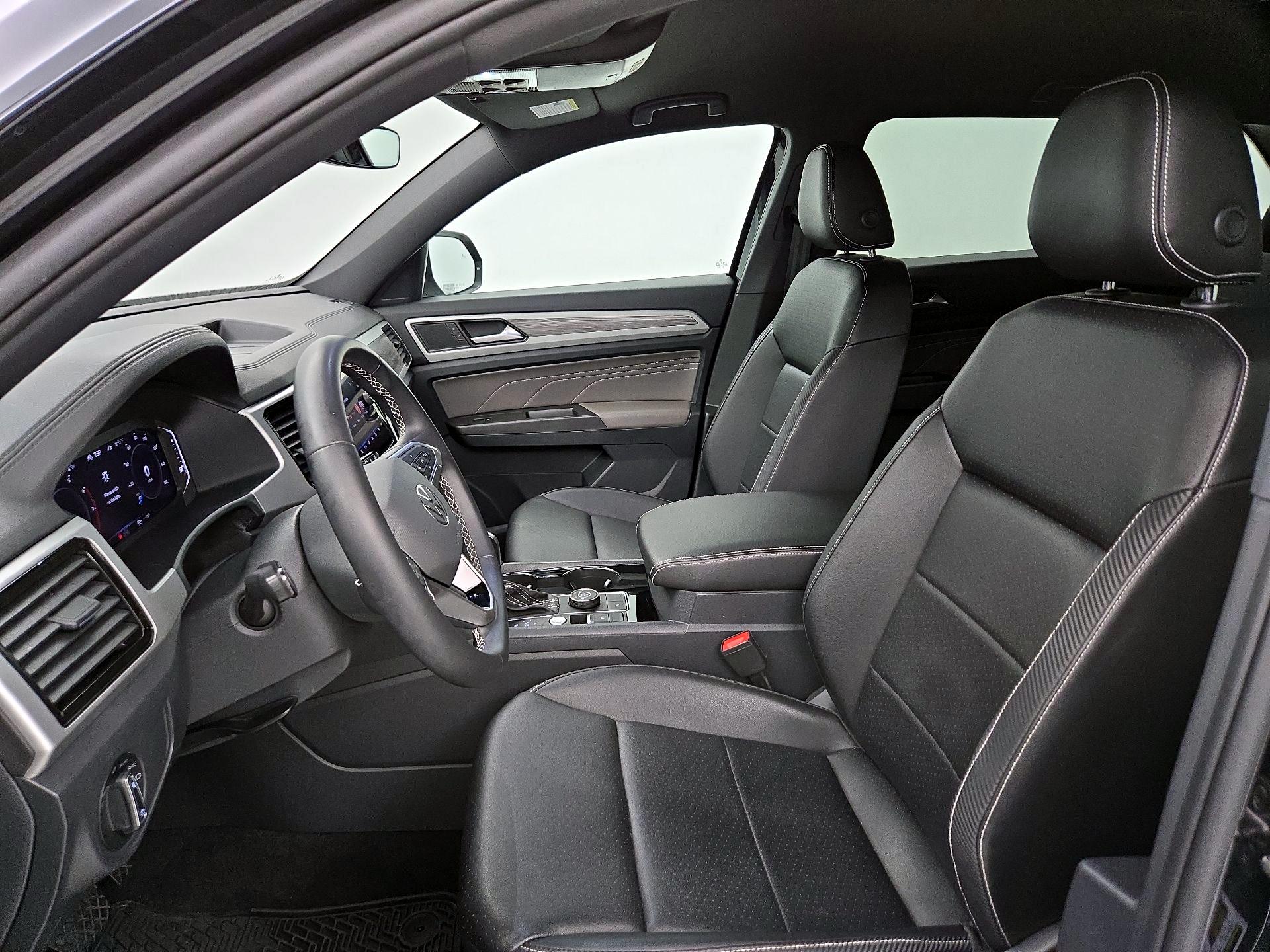 Thumbnail: 2022 Volkswagen Atlas - 11