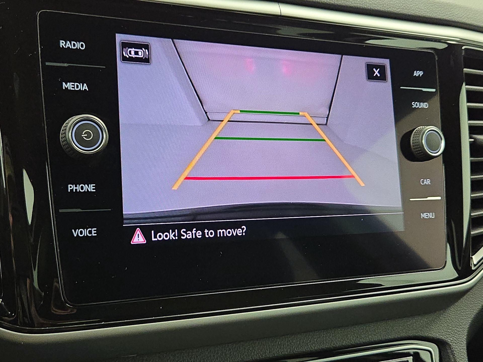 Thumbnail: 2022 Volkswagen Atlas - 14