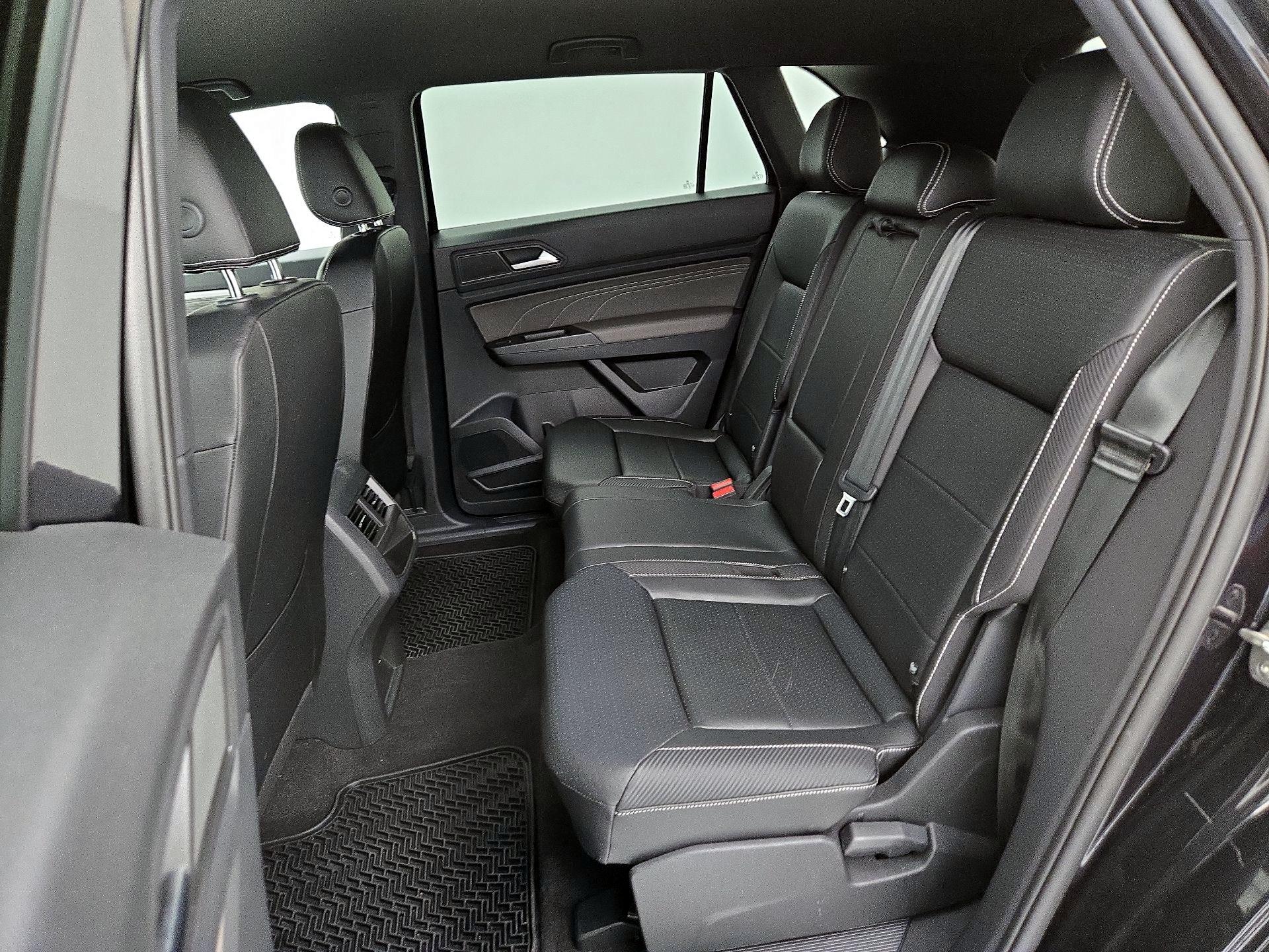 Thumbnail: 2022 Volkswagen Atlas - 19