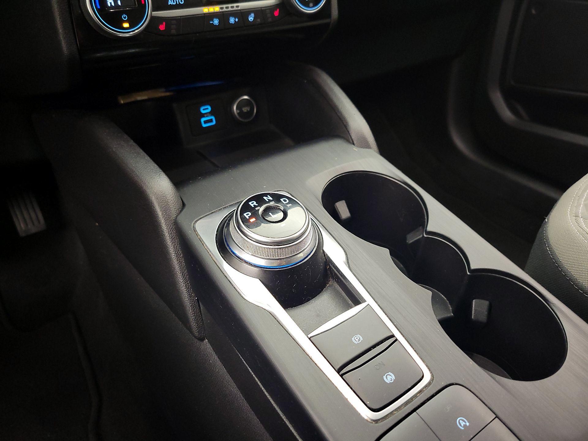 Thumbnail: 2021 Ford Escape - 17