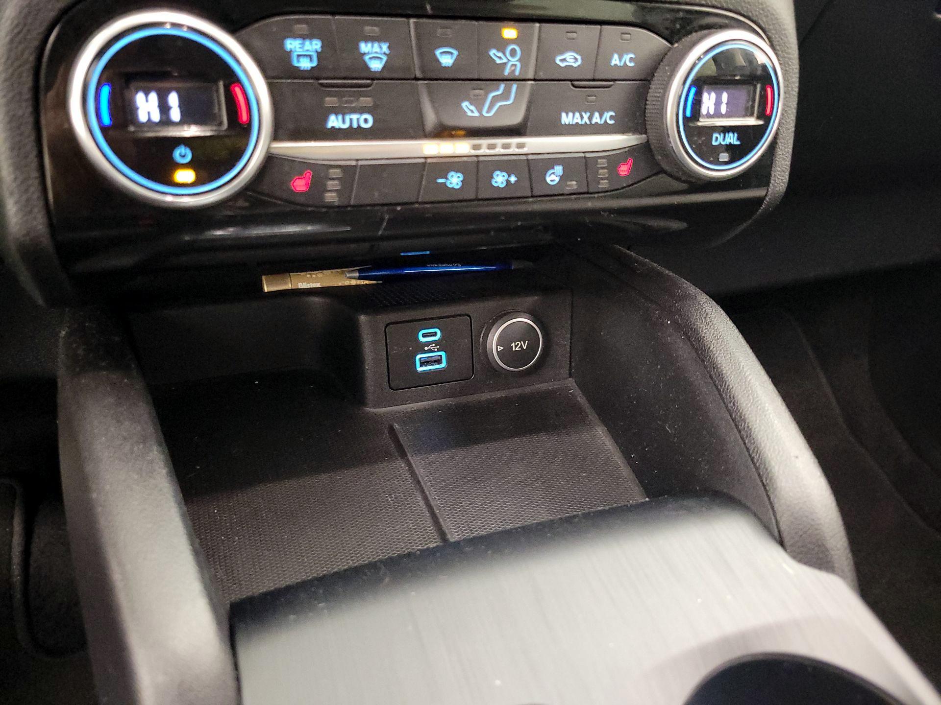 Thumbnail: 2021 Ford Escape - 18