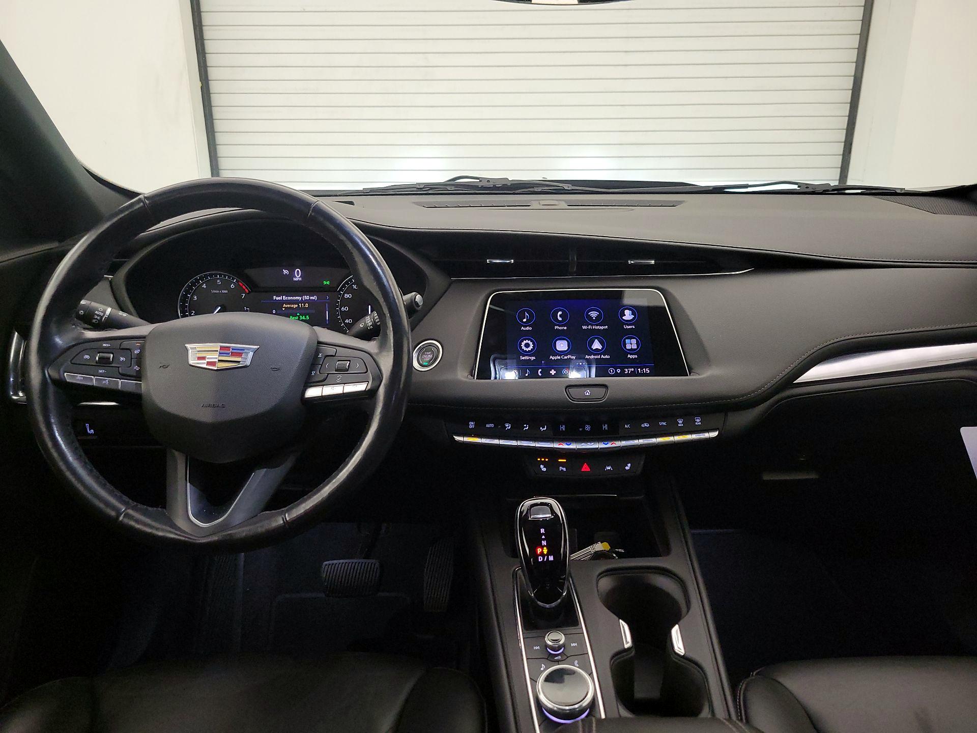 Thumbnail: 2022 Cadillac XT4 - 9