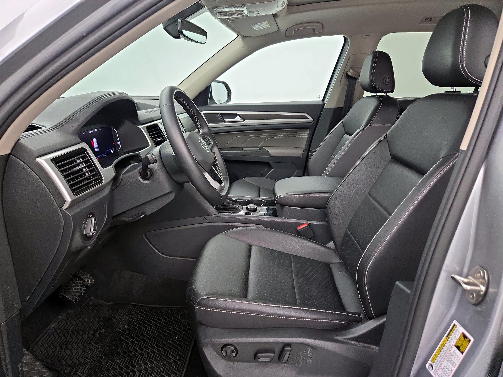 Thumbnail: 2023 Volkswagen Atlas - 11