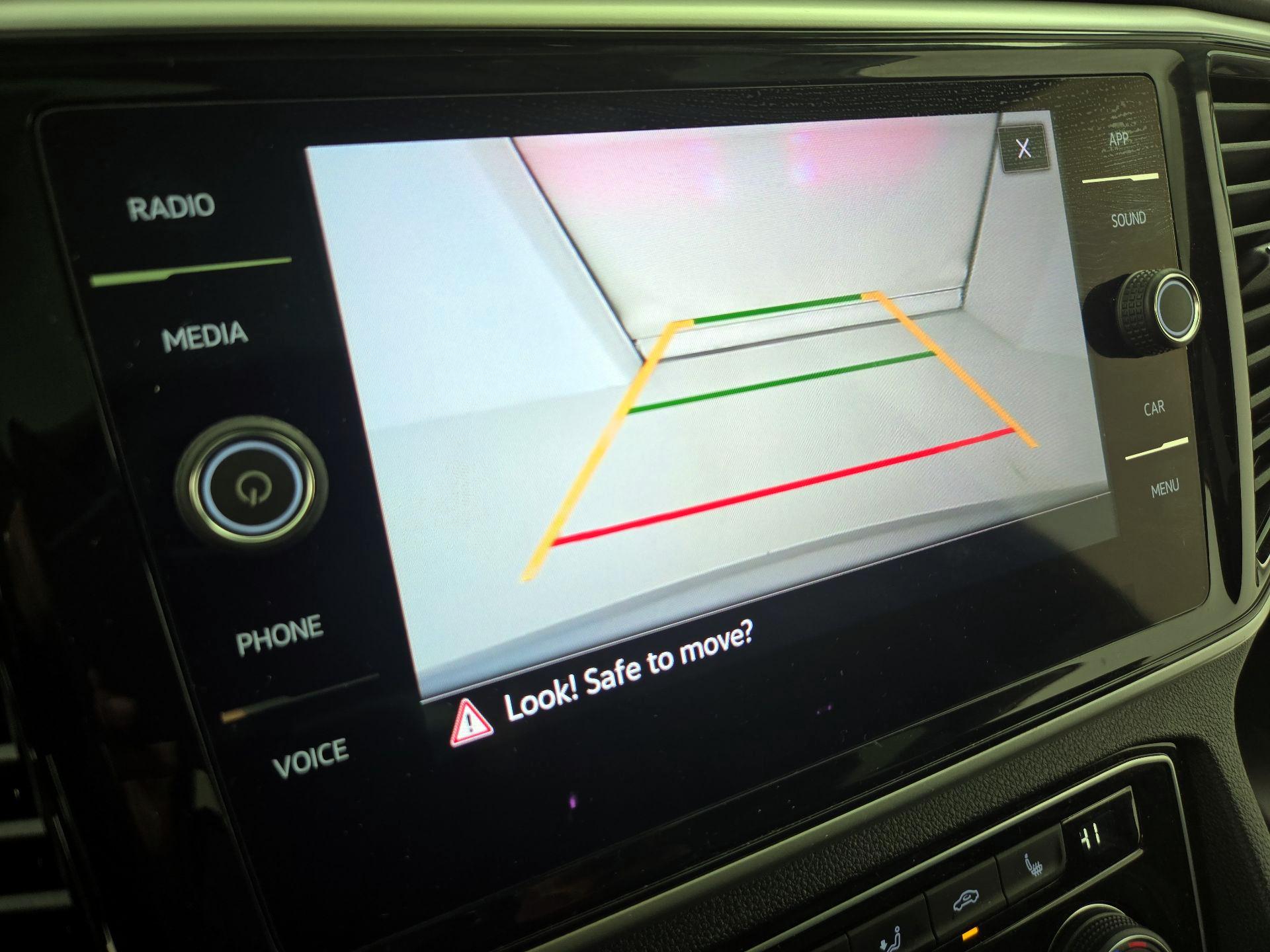 Thumbnail: 2023 Volkswagen Atlas - 14