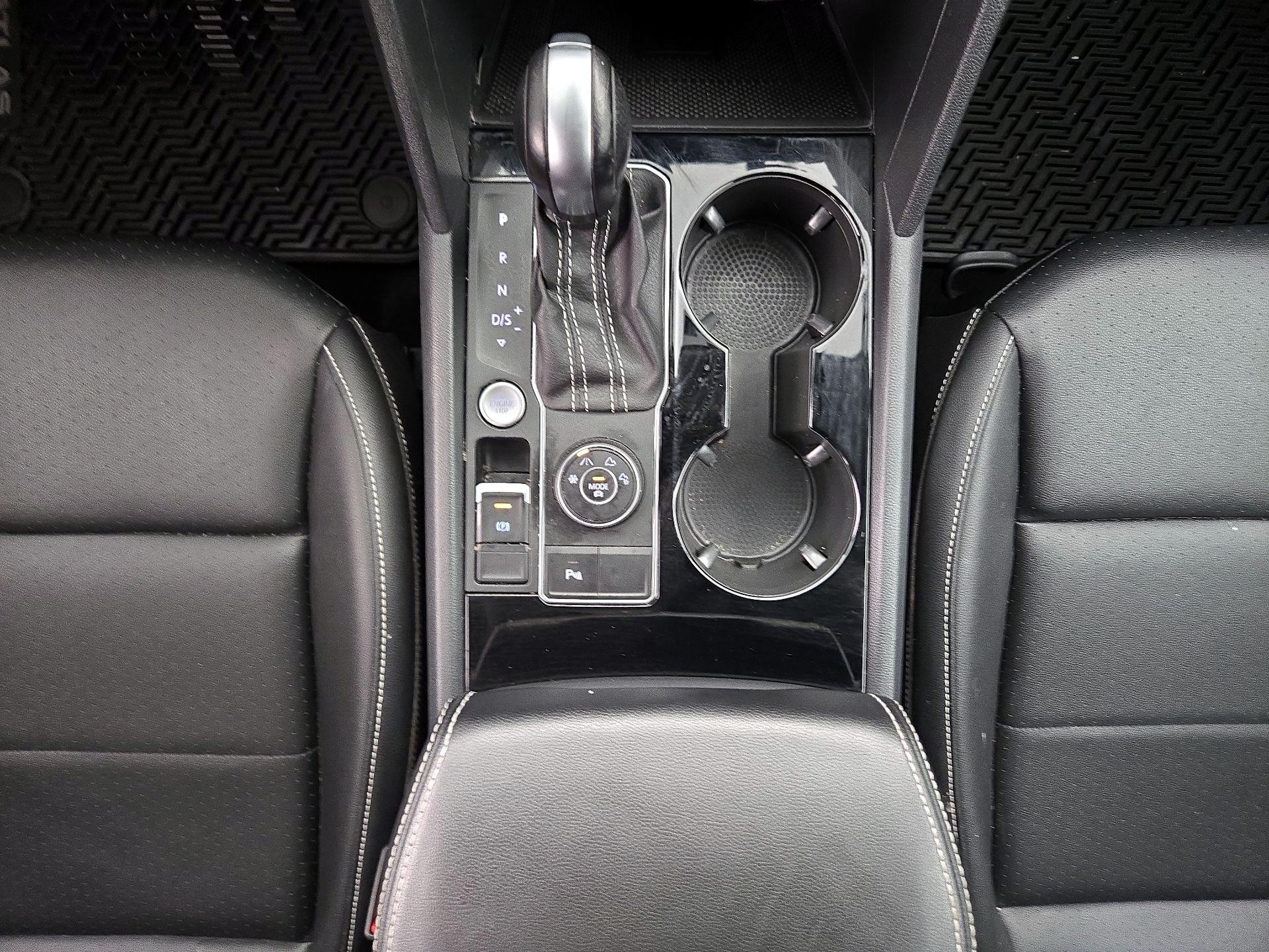 Thumbnail: 2023 Volkswagen Atlas - 17