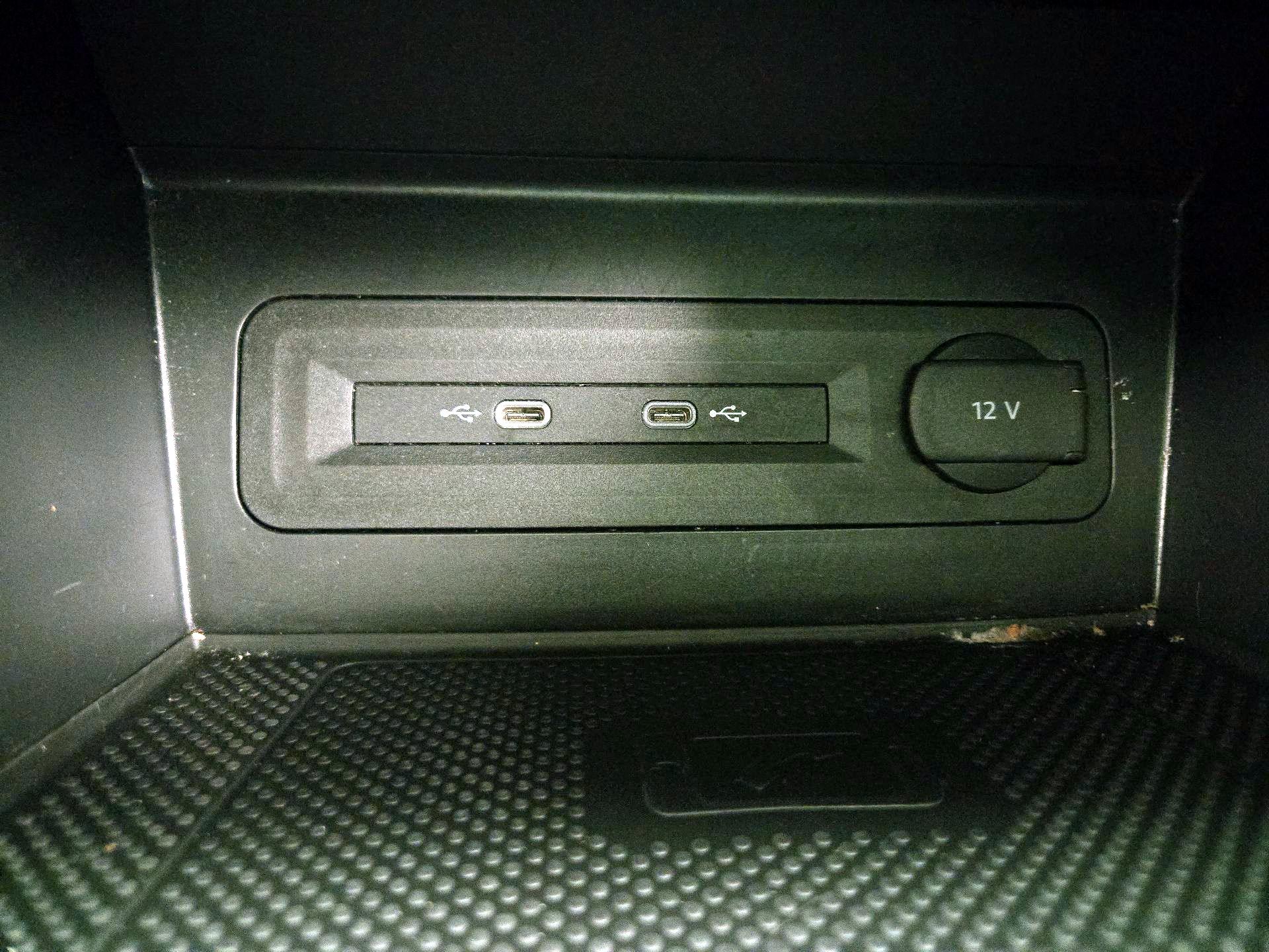 Thumbnail: 2023 Volkswagen Atlas - 18