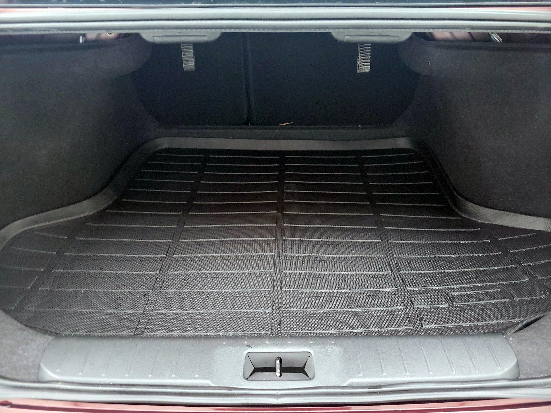 Thumbnail: 2023 Nissan Sentra - 20