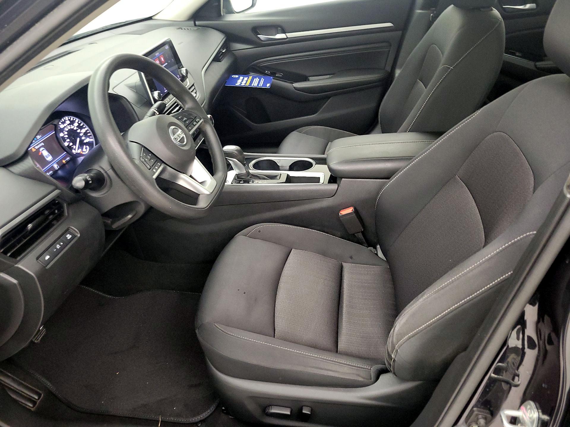 Thumbnail: 2021 Nissan Altima - 11