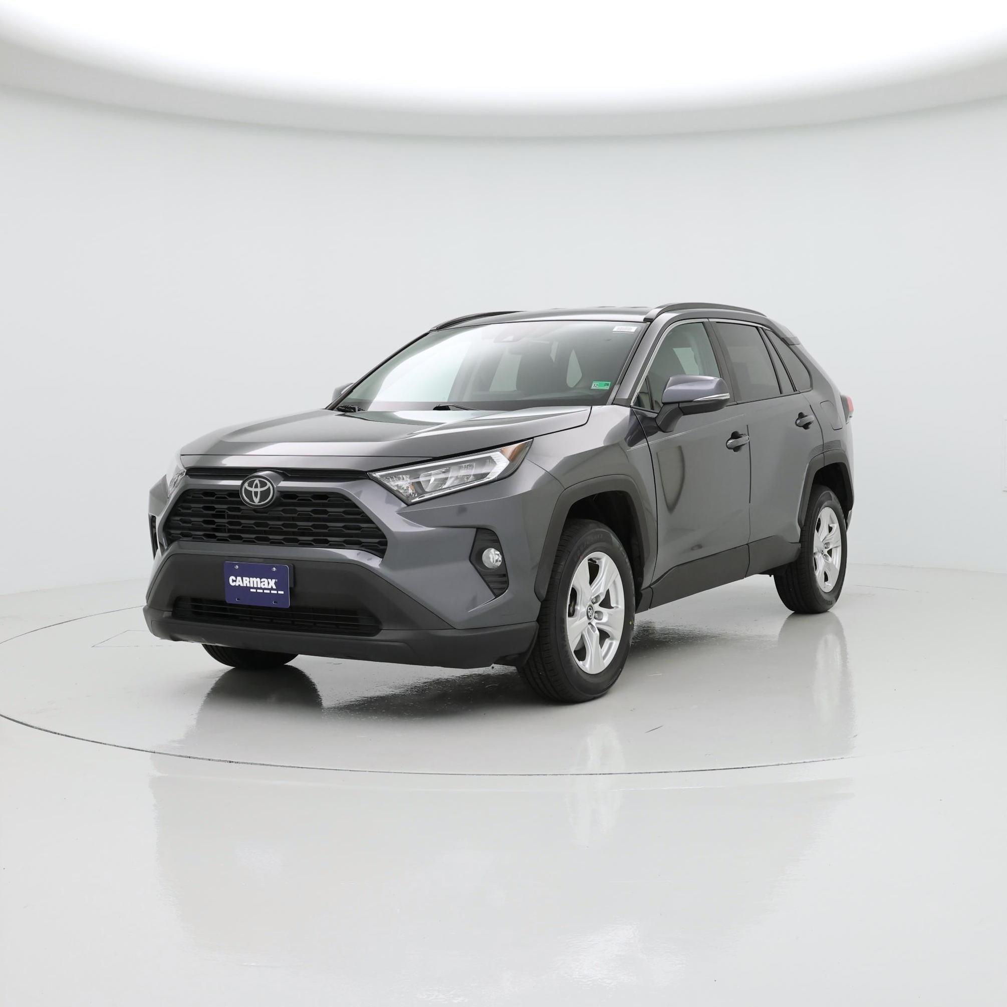 Thumbnail: 2021 Toyota RAV4 - 4