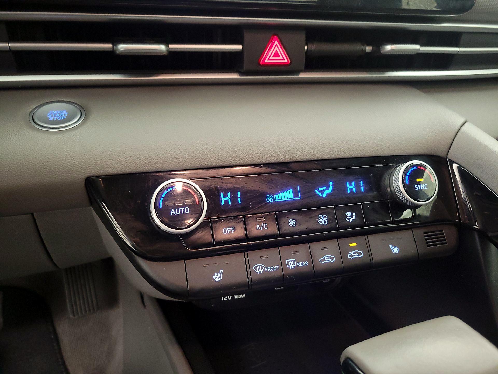 Thumbnail: 2021 Hyundai Elantra - 16