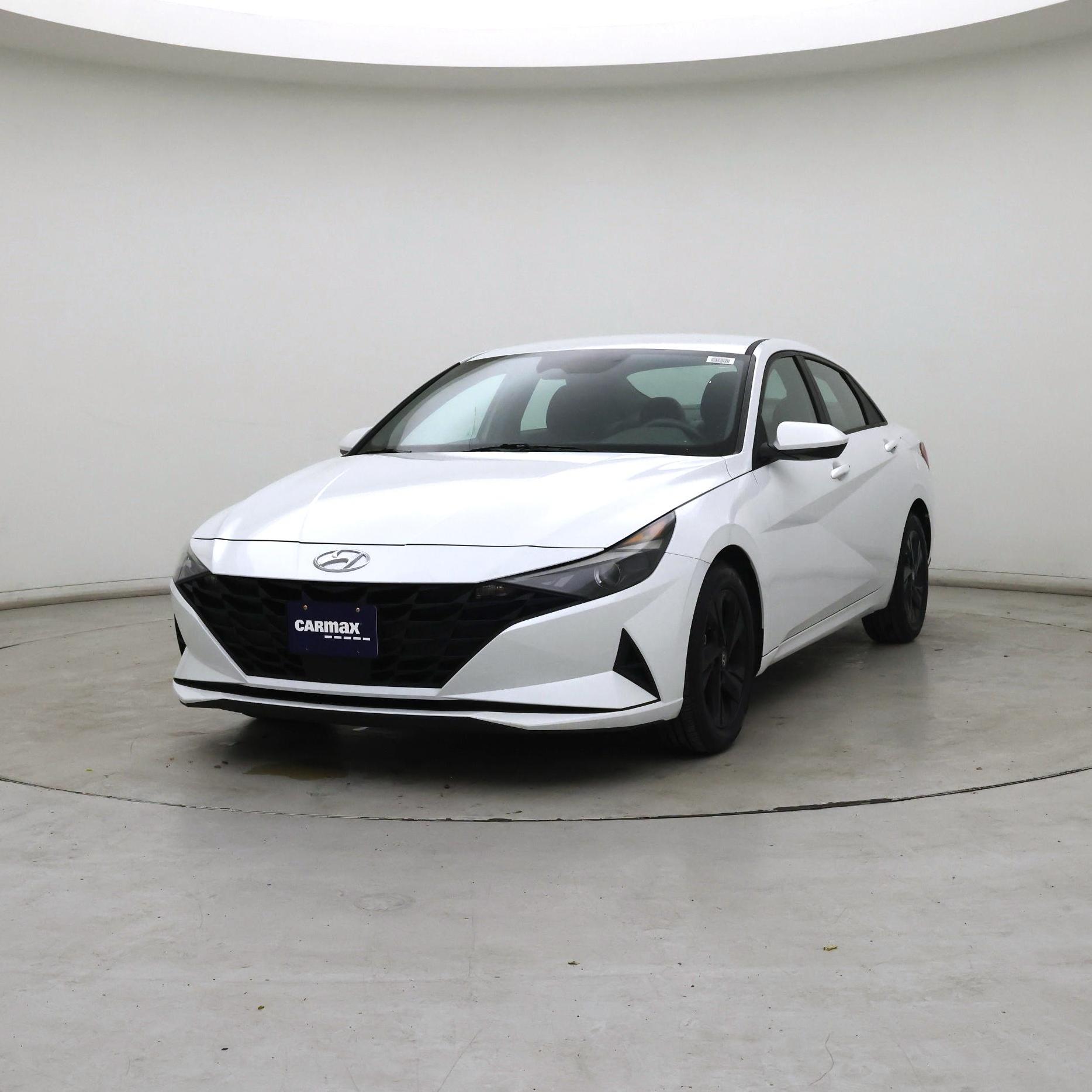 Thumbnail: 2021 Hyundai Elantra - 4