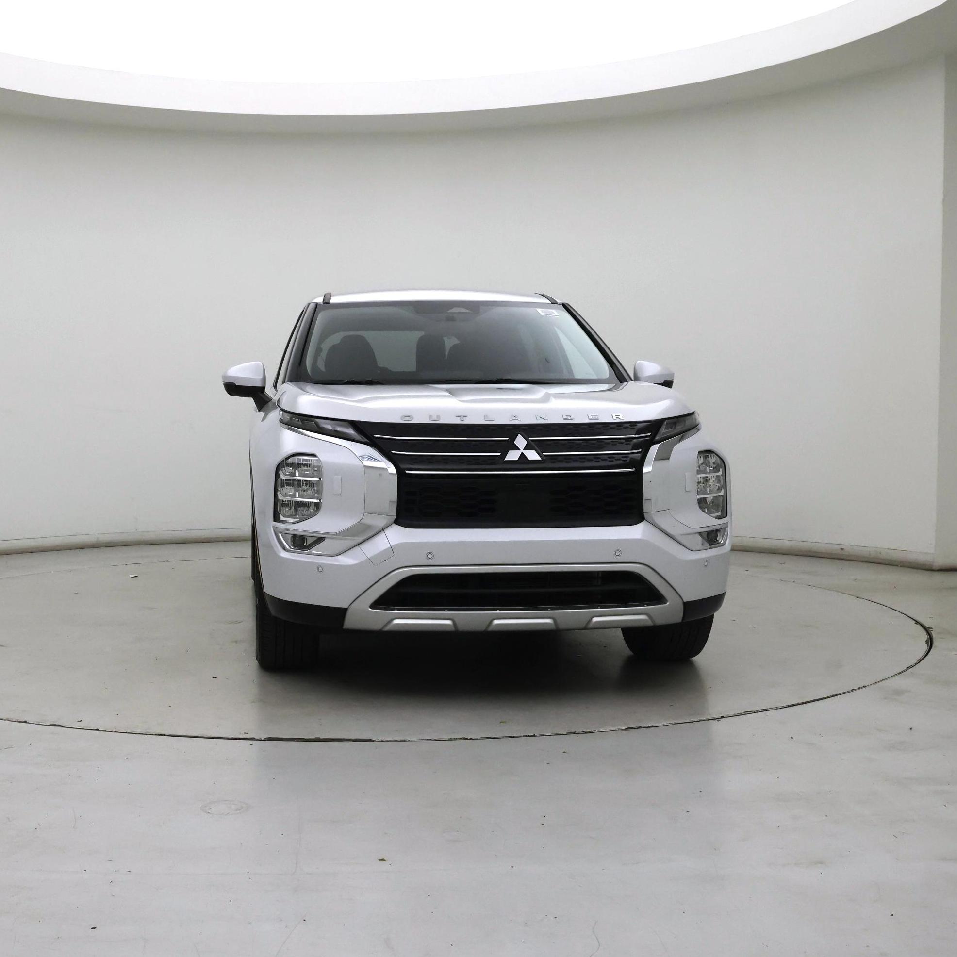 Thumbnail: 2024 Mitsubishi Outlander - 5