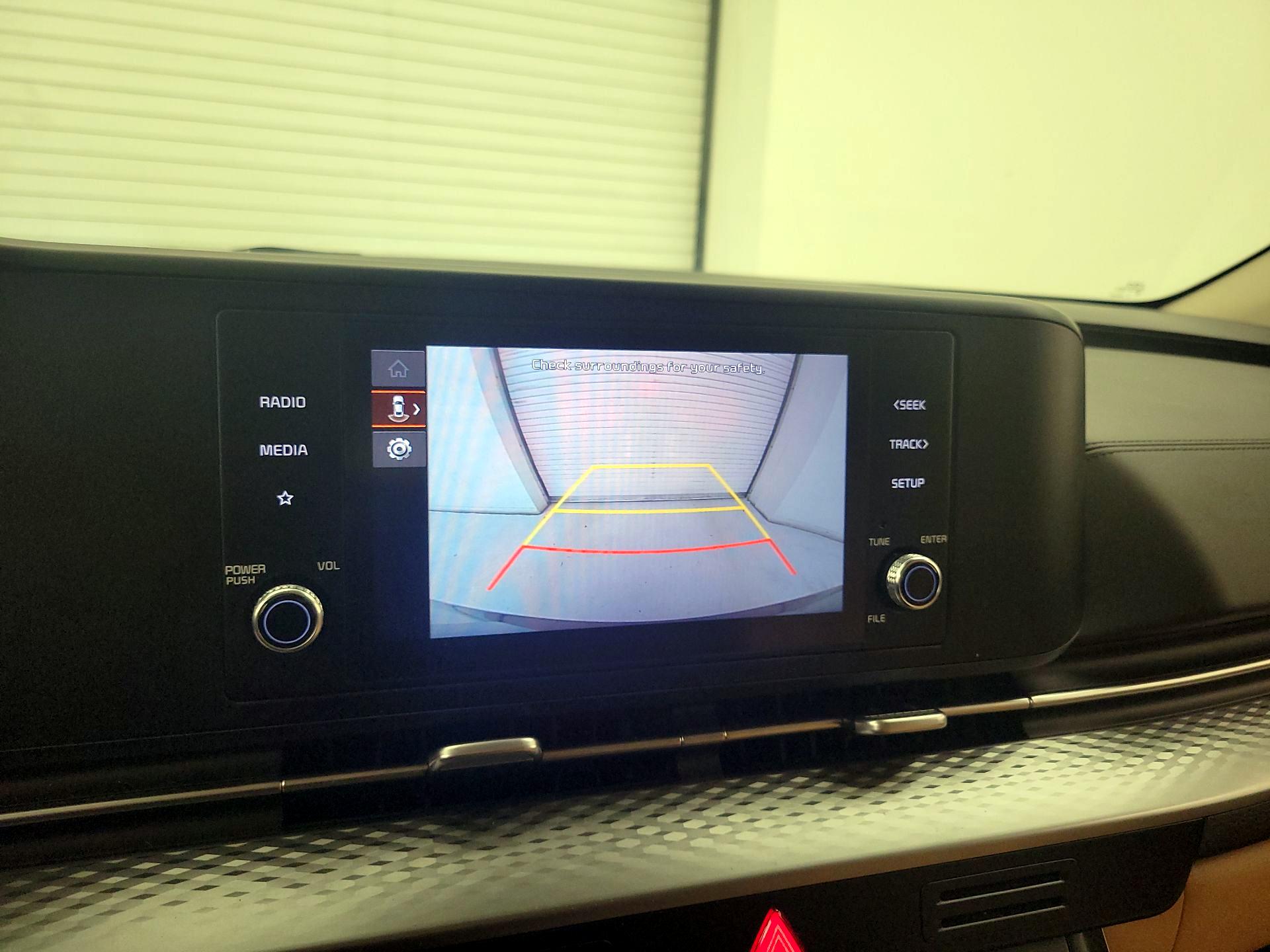 Thumbnail: 2024 Kia Carnival - 14